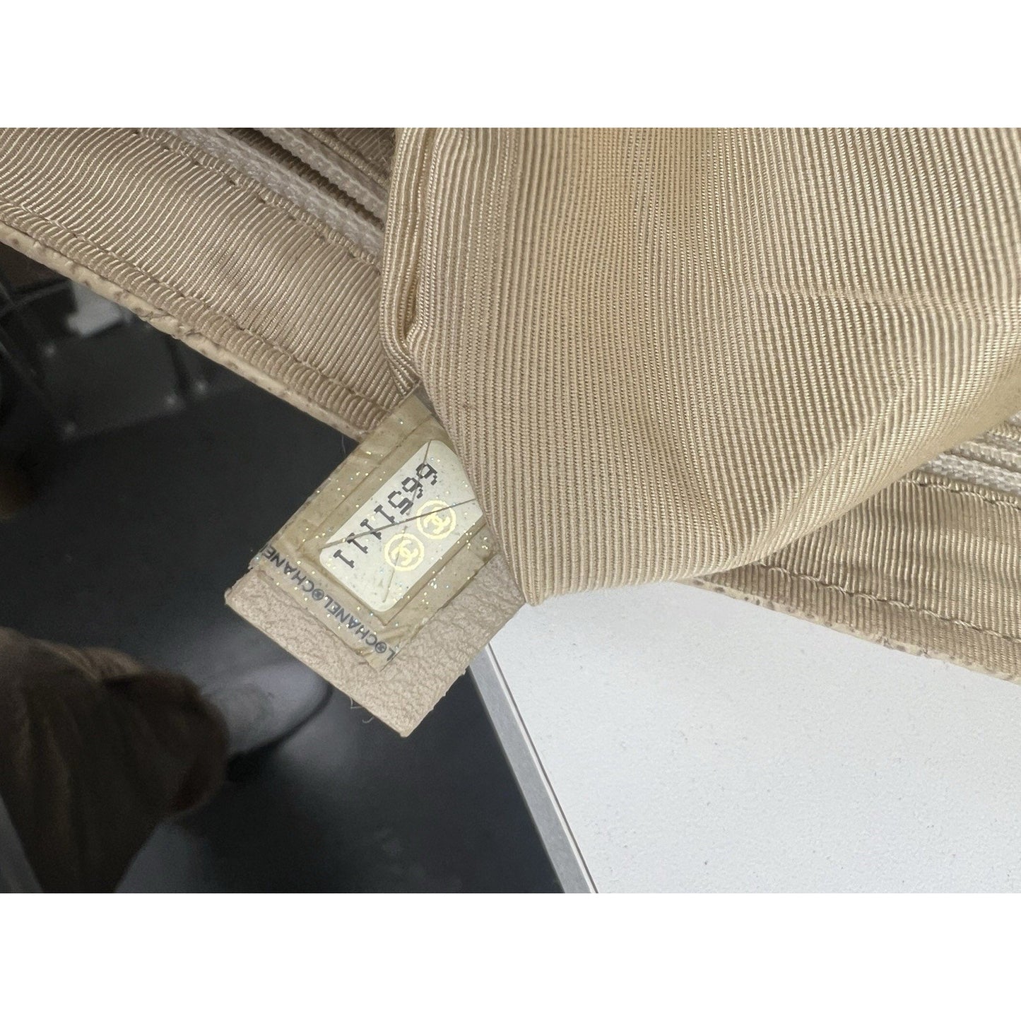 CHANEL Vintage (2000-2002) Caviar Diamond Stitch Oversized Flap Leather Clutch