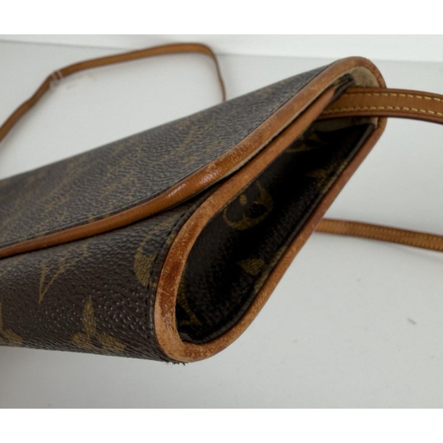 Louis Vuitton LV Monogram Pochette Twin Vintage Crossbody Bag (2001) S04