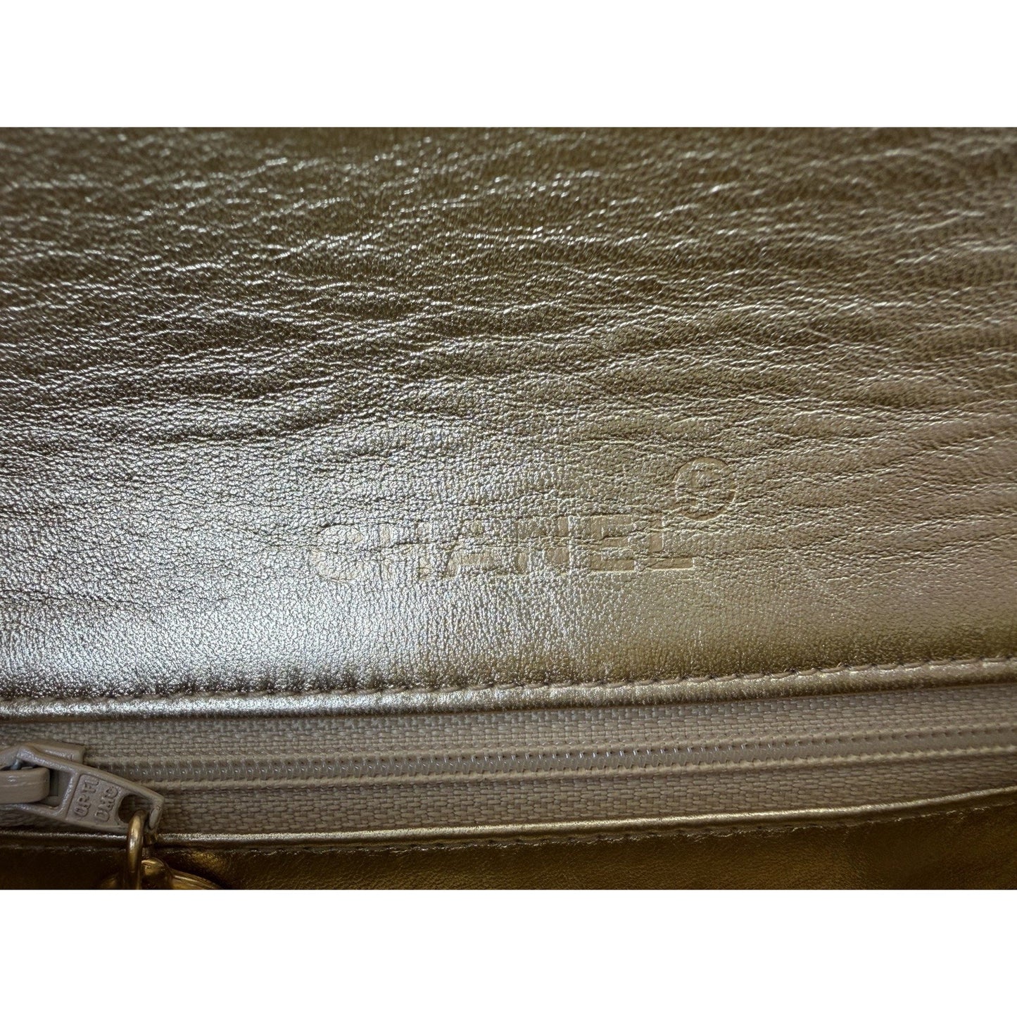 Chanel Vintage Matelasse Turn Lock Chain Shoulder Bag Gold Lambskin 1989-1991