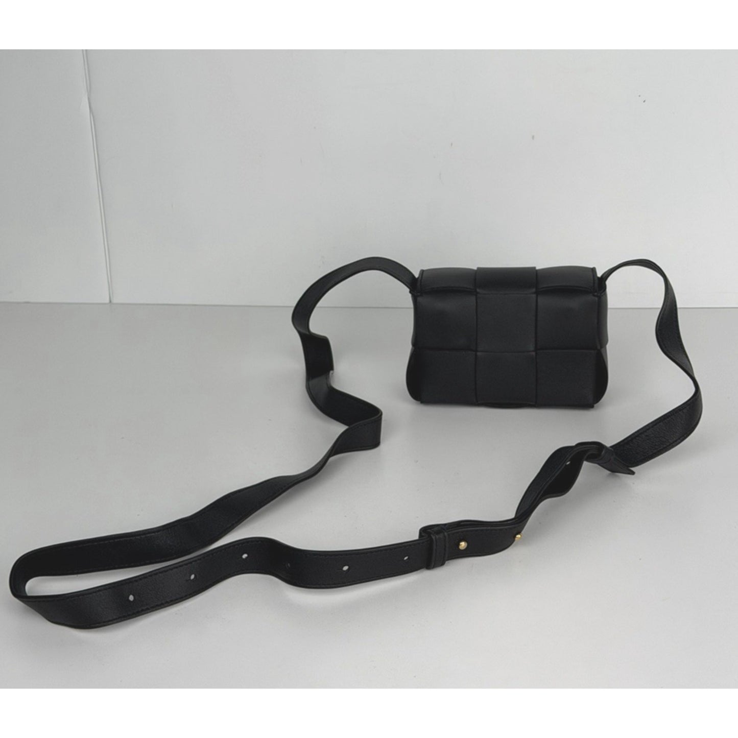 Bottega Veneta Cassette Intrecciato Crossbody Extra Mini Bag Black Lambskin K1