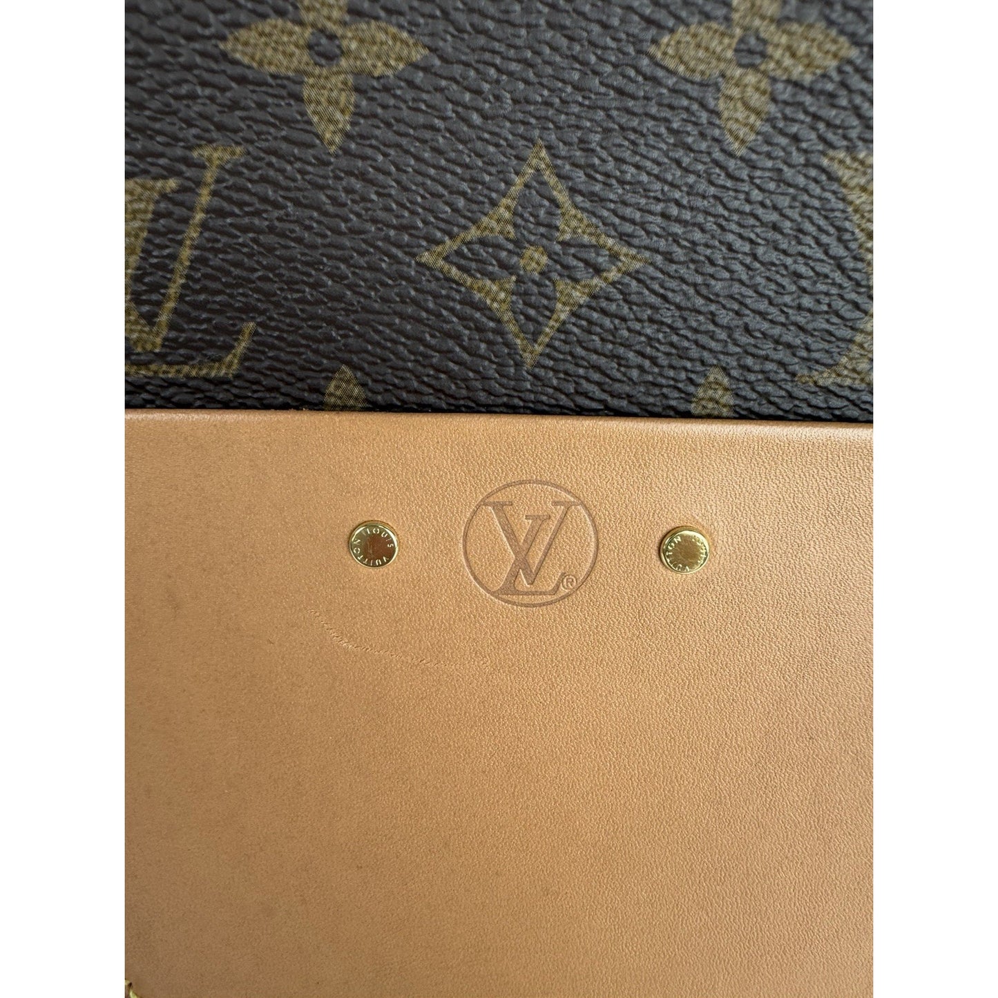 Louis Vuitton Monogram Boite Chapeau Souple MM Bag in LV Monogram Canvas 2019 C7