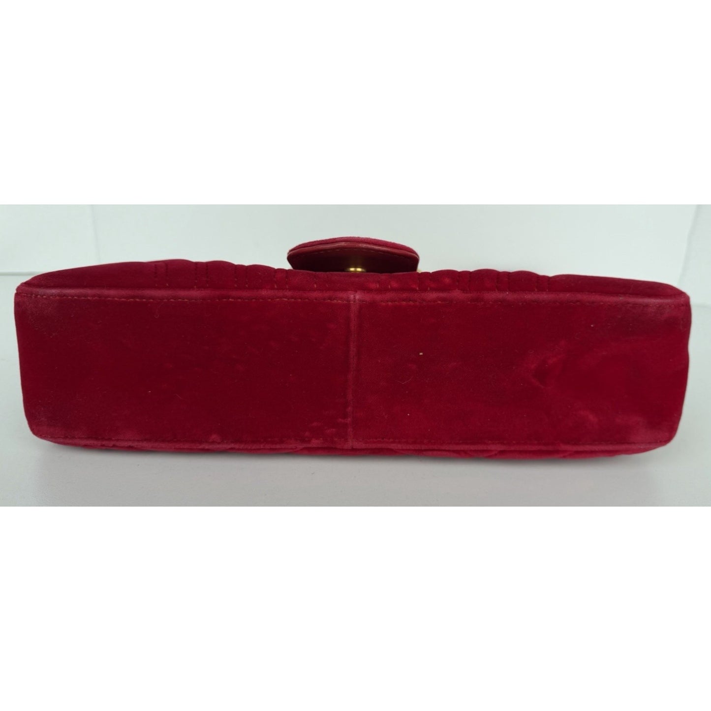 Gucci GG Marmont Medium Shoulder Bag in Red Velvet Gold HW S-08