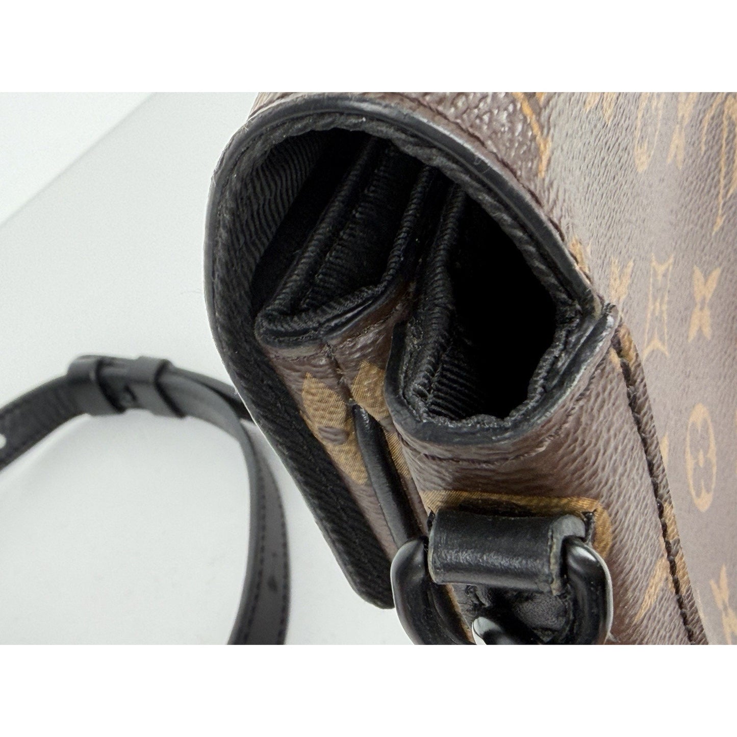 Louis Vuitton Crossbody S Lock Brown Monogram Coated Canvas NFC D5