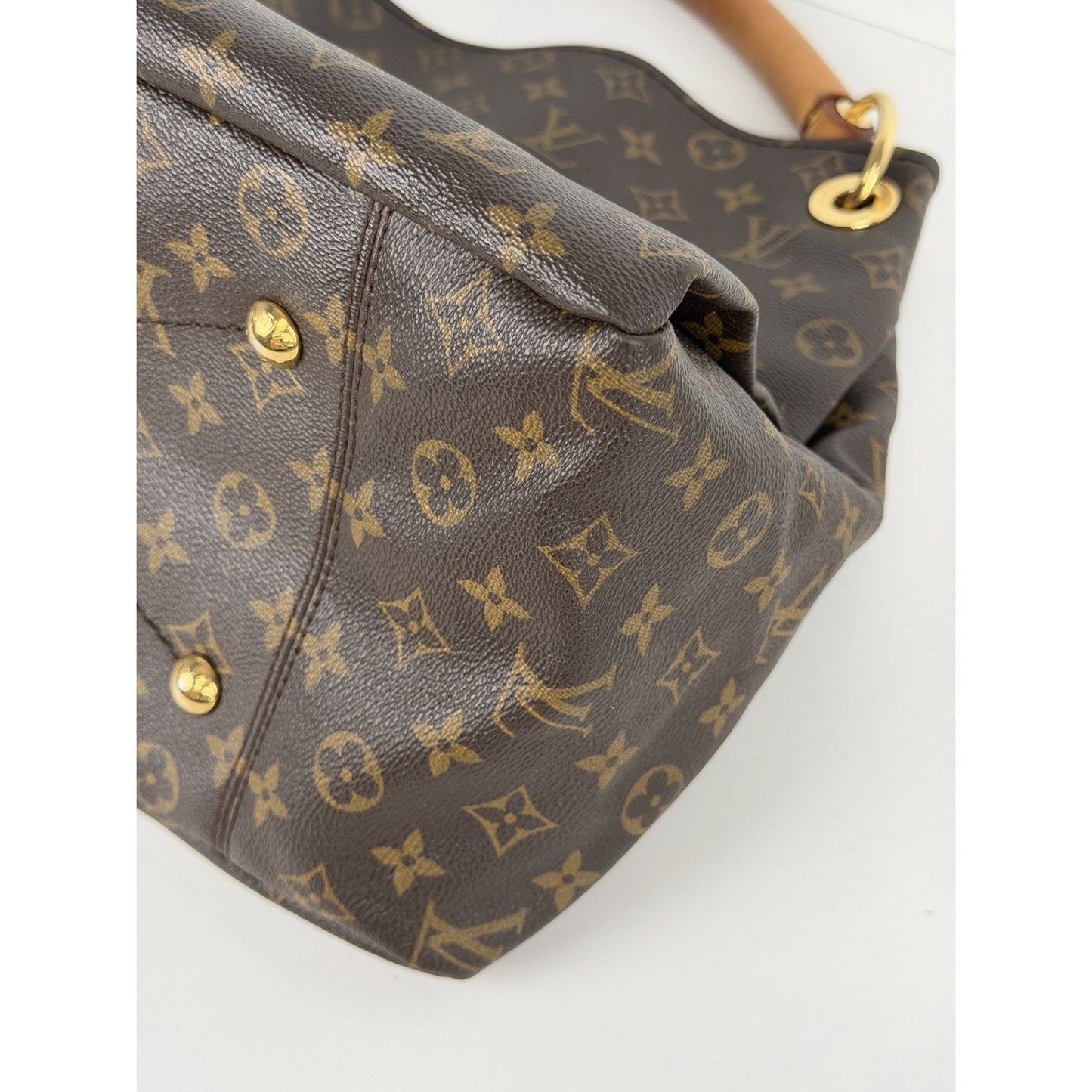 Louis Vuitton Artsy Shoulder MM Bag in Brown LV Monogram Coated Canvas 2010 C-5
