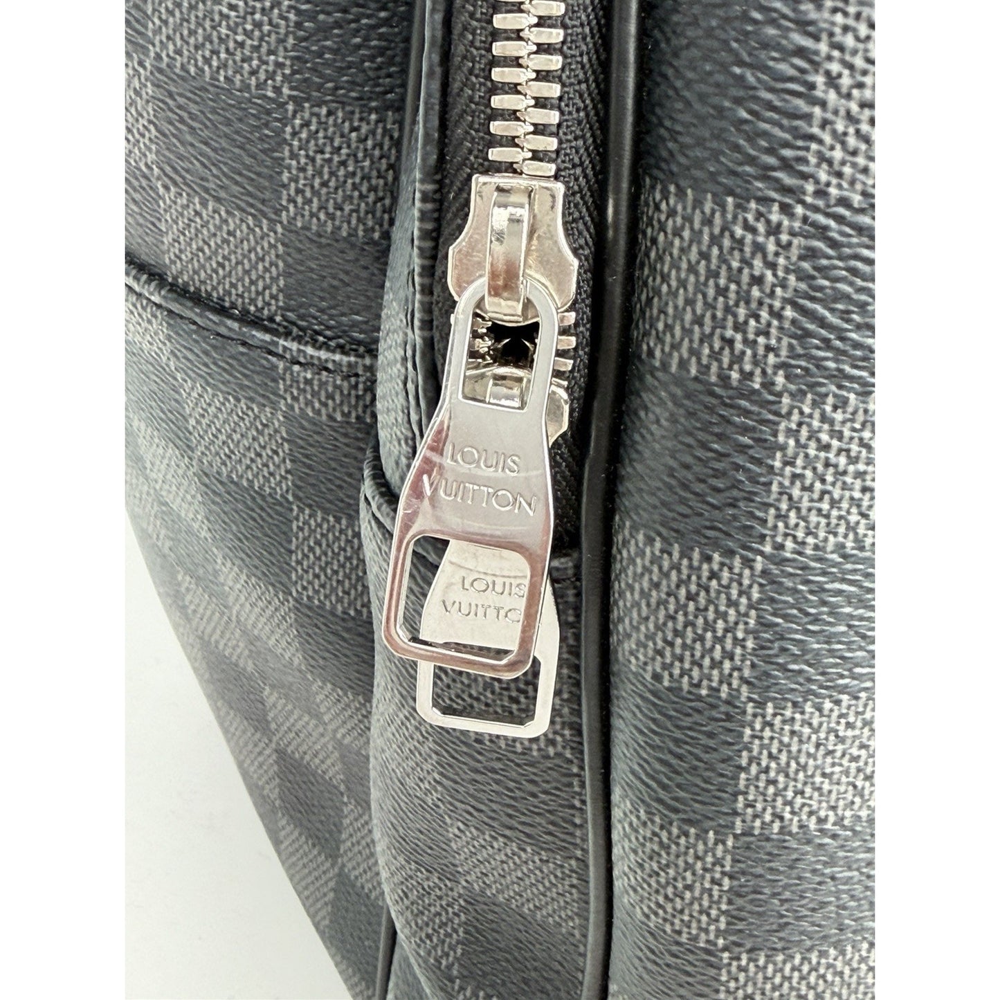 Louis Vuitton Michael Backpack Damier Graphite Coated Canvas Microchipped