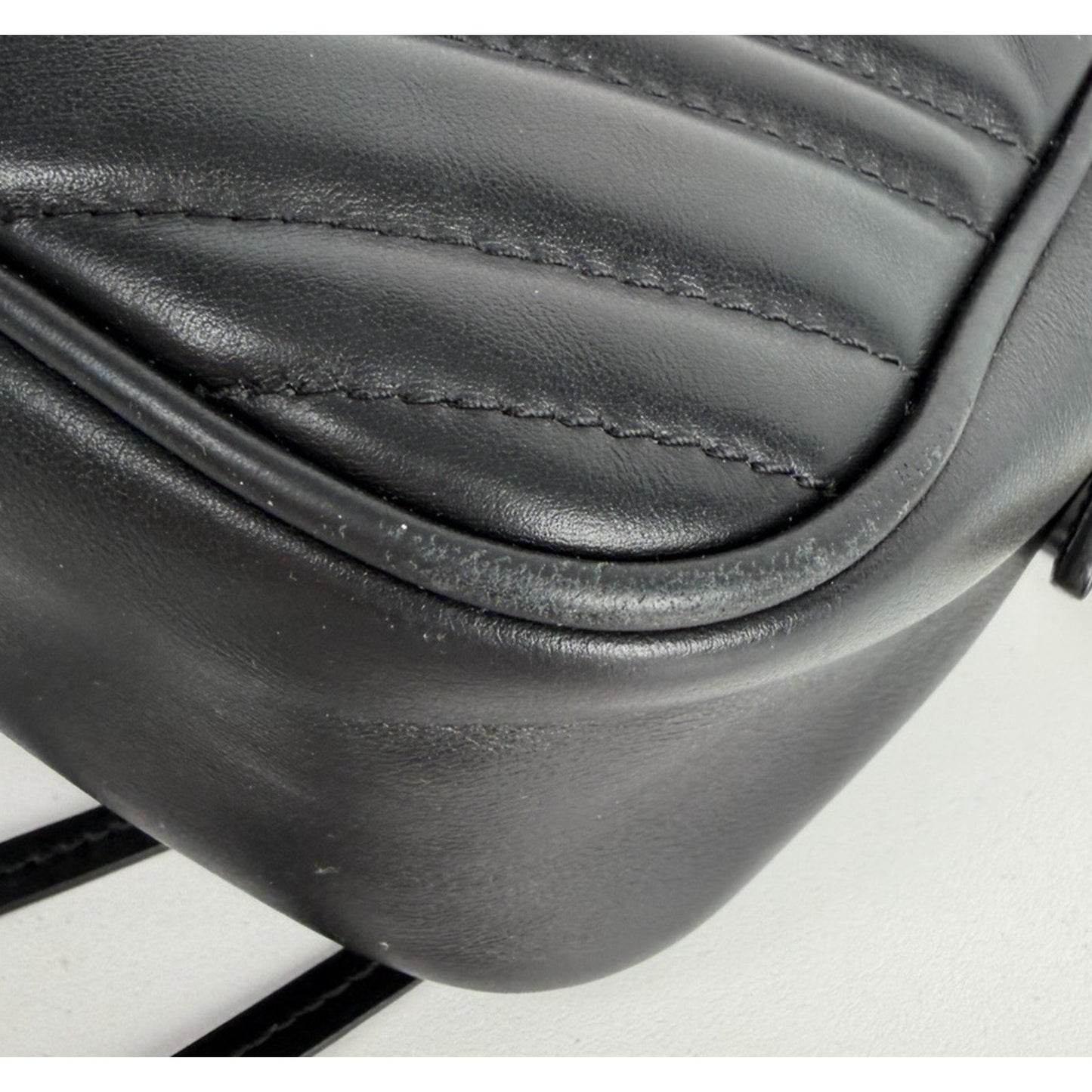 Gucci GG Marmont Small Camera Bag in Black Matelasse Chevron Leather S-07