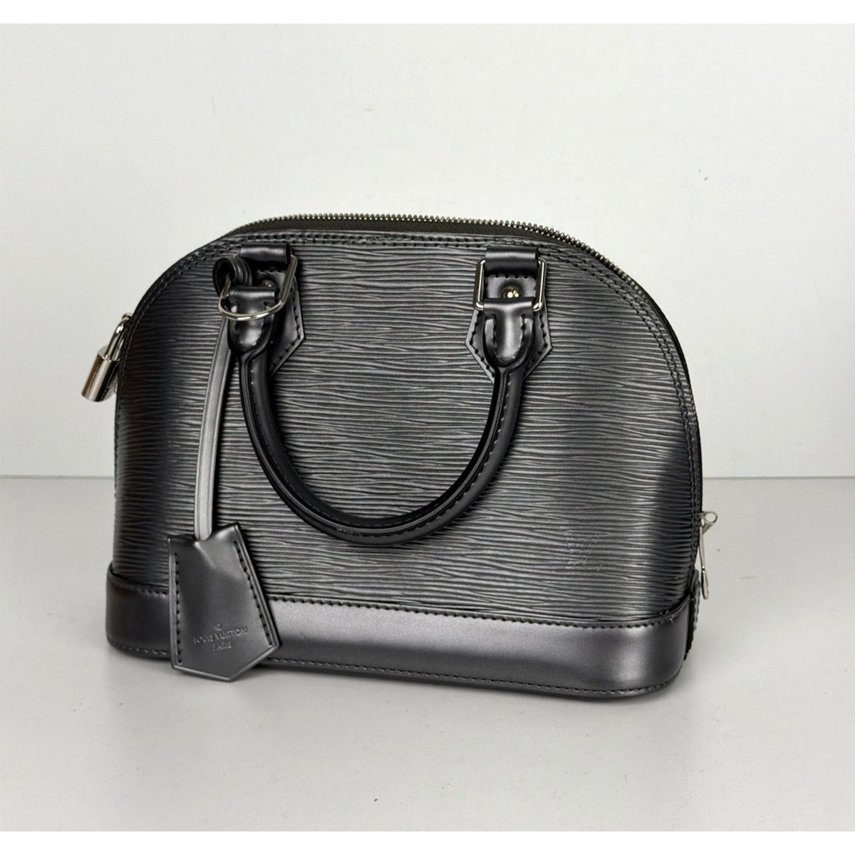 Louis Vuitton Alma BB Top Handle in Grey Epi Leather Silver-Tone Hardw 2015 D8