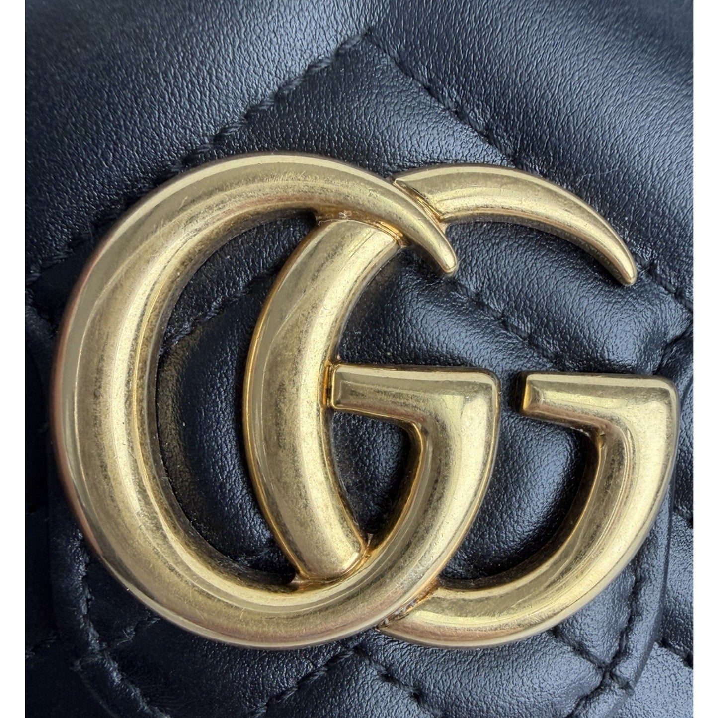 Gucci GG Marmont Shoulder Bag Mini Black Matelasse Leather & Gold-Tone Chain S06