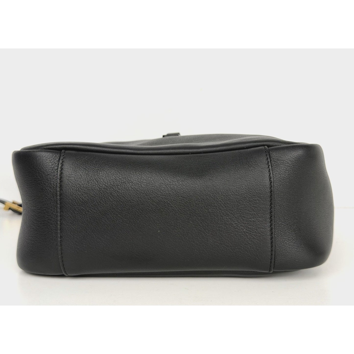 Saint Laurent Le 5 A 7 Small Hobo Bag in Black Grain Leather C2