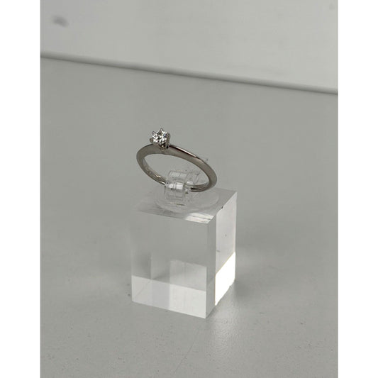 Tiffany & Co Platinum Diamond G Color VS2 Engagement Ring 0.18 Carat Size 4.75