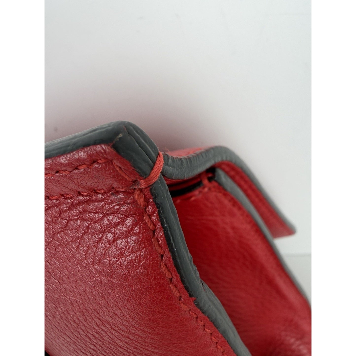 Gucci Bamboo Daily Clutch Red Leather & Black Bamboo Turn-Lock Closure S