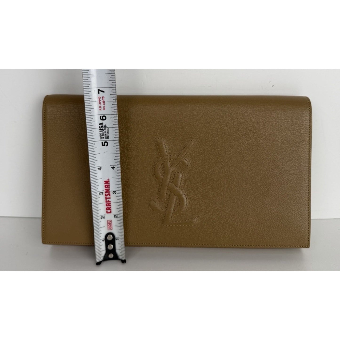 Saint Laurent Belle De Jour Large Clutch Bag in Beige Leather S19