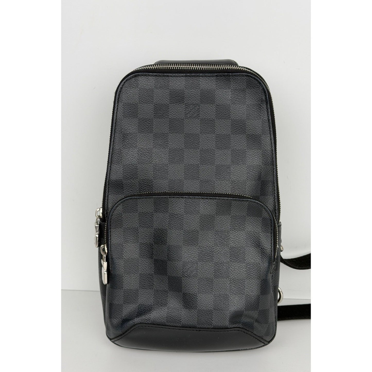Louis Vuitton Avenue Sling Bag in Damier Graphite Canvas S11