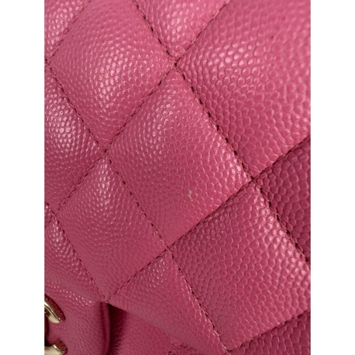 Chanel Classic Double Flap Shoulder Bag Medium in Pink Caviar Leather 2019 YE-1