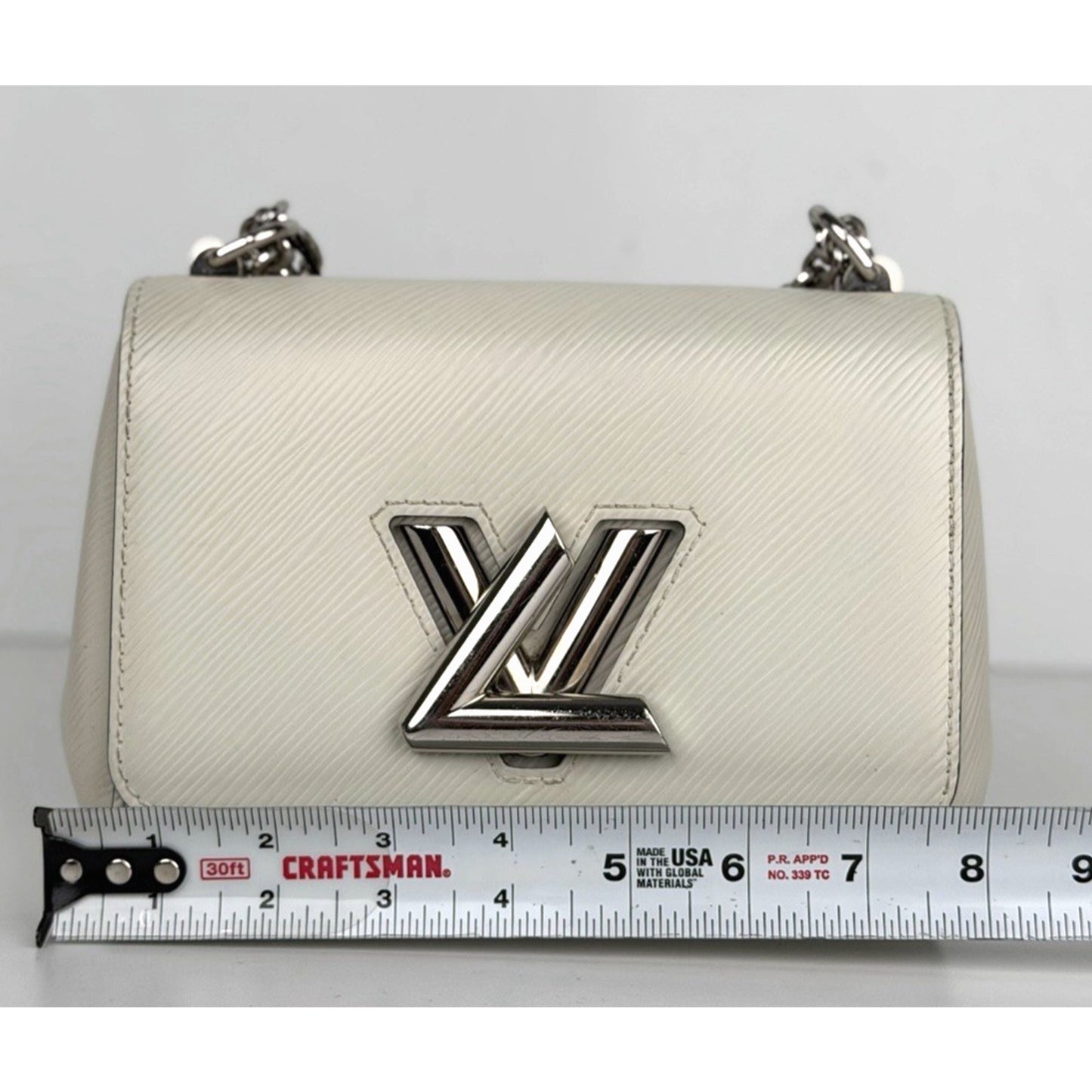 Louis Vuitton Twist PM Shoulder Bag in White Epi Leather Silver-Tone Hardware B5