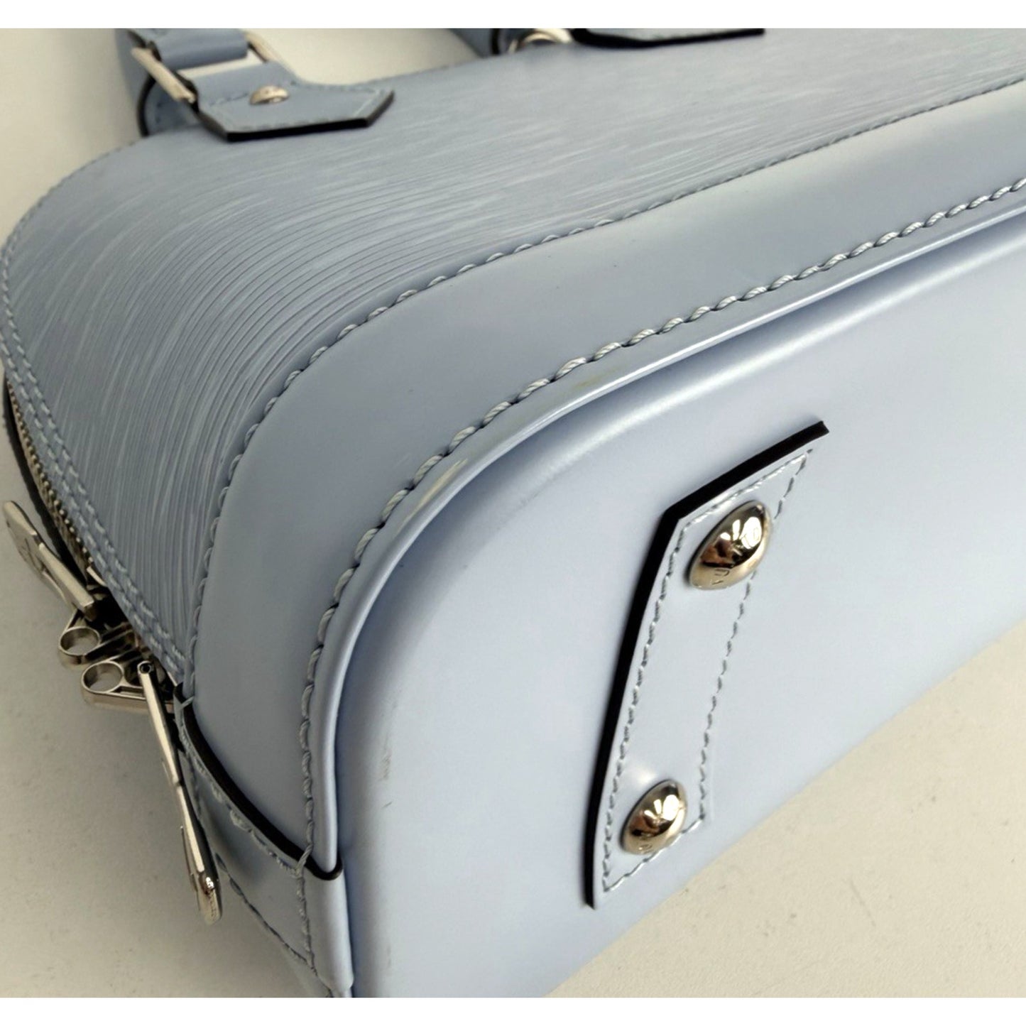 Louis Vuitton Epi Alma BB Bag in Textured Bleu Nuage Leather NFC D9