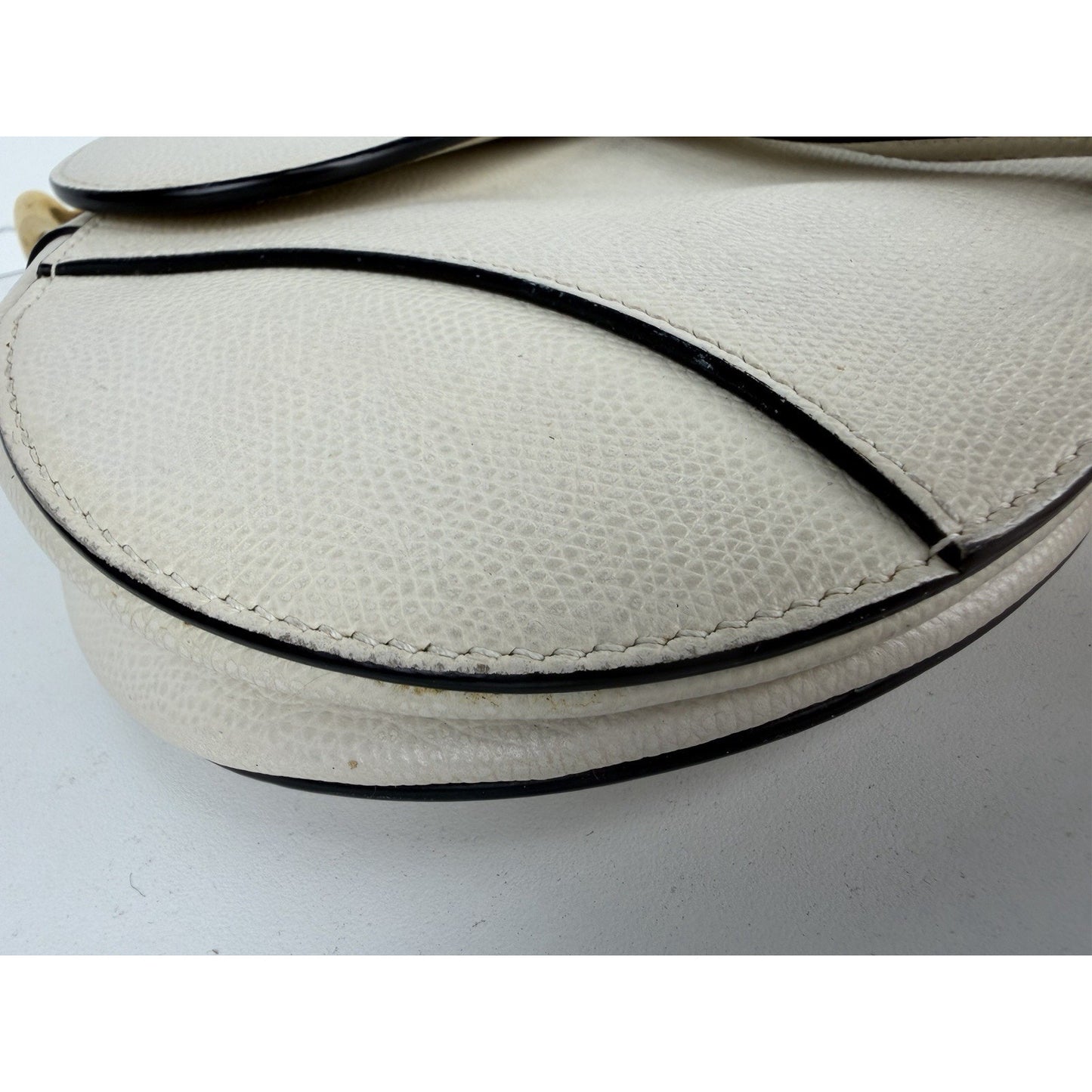 Christian Dior Saddle Bag in Latte Grained Calfskin Leather 2019 B-4
