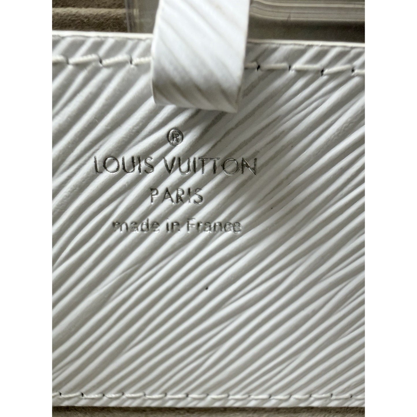 Louis Vuitton Twist PM Shoulder Bag in White Epi Leather 2020 D3