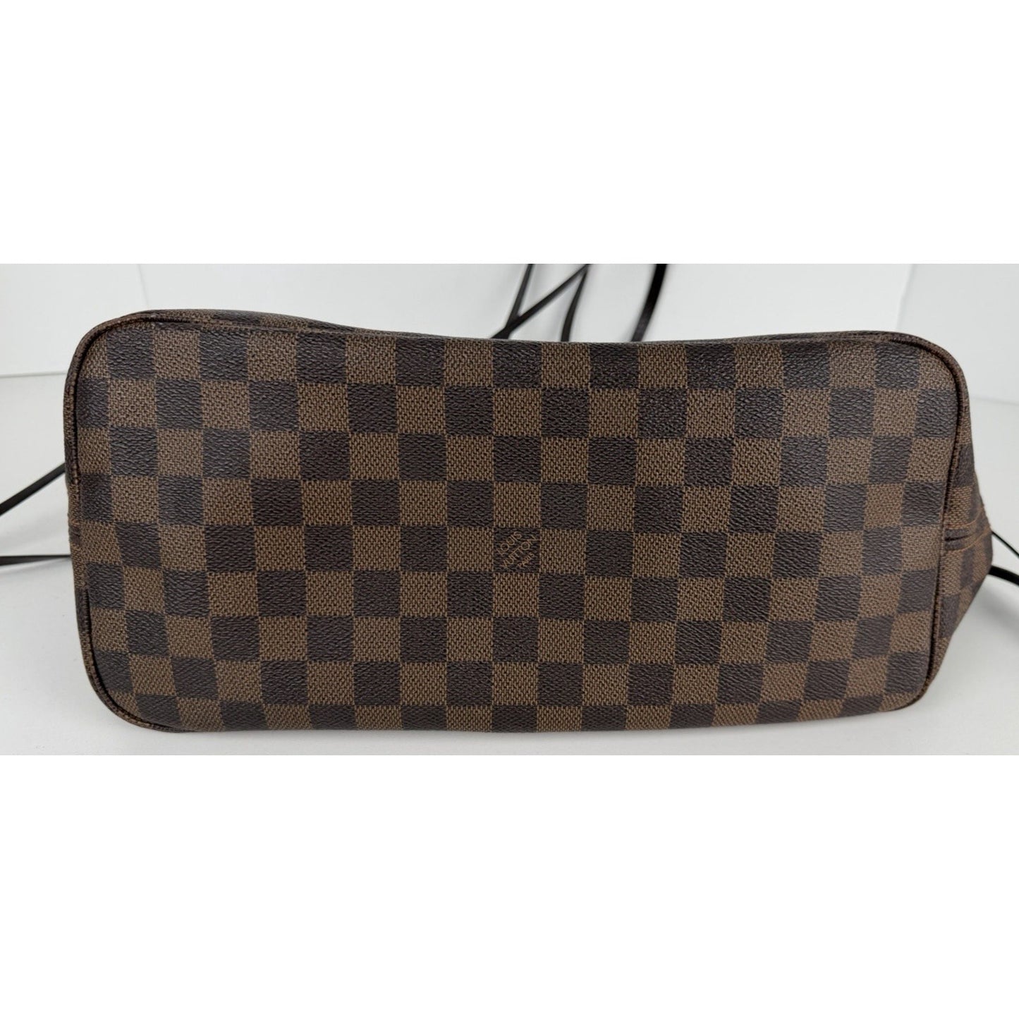 Louis Vuitton Neverfull MM Tote Bag in Damier Ebene Coated Canvas 2009 S-19