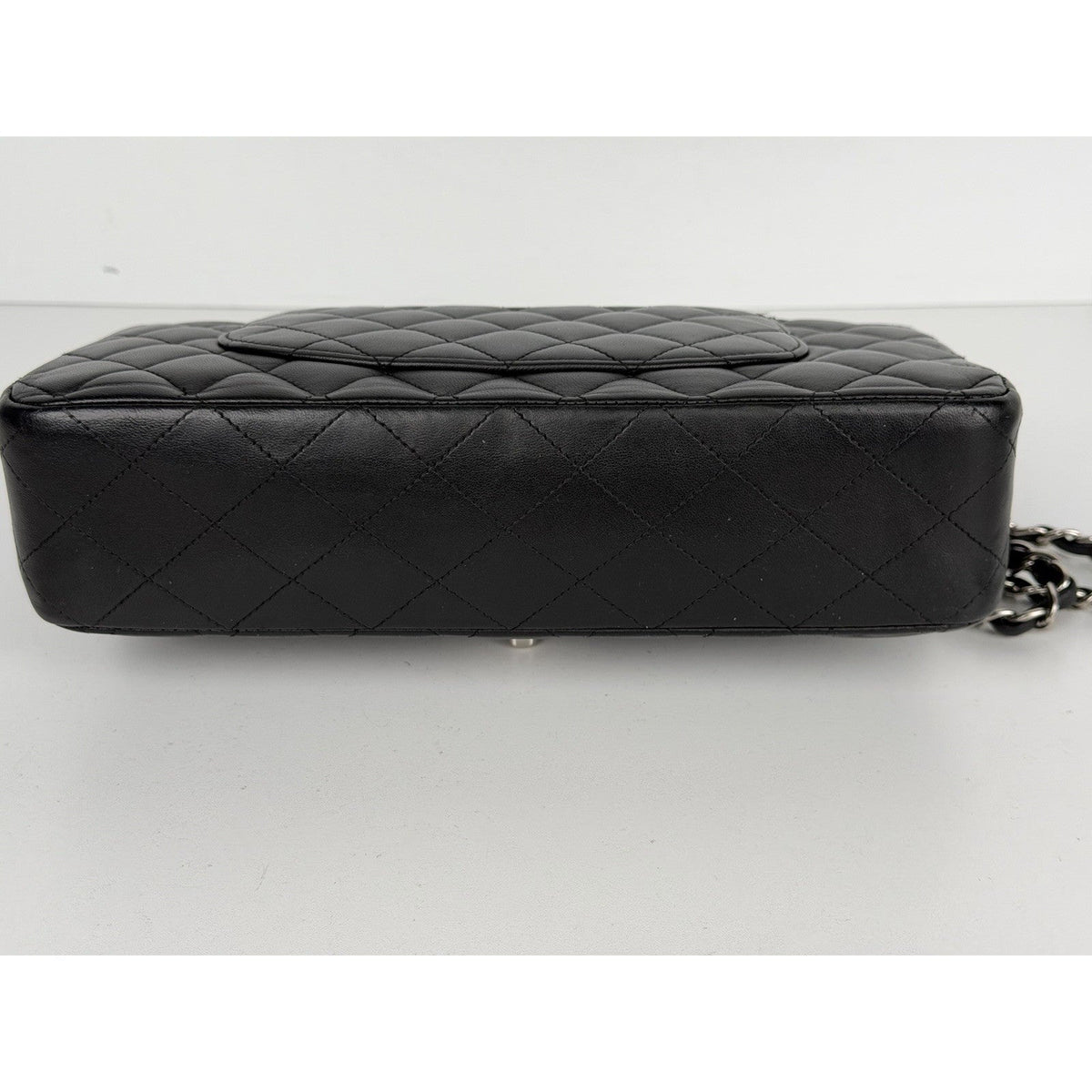 CHANEL Classic Double Flap Bag Medium Black Leather 2011 U2