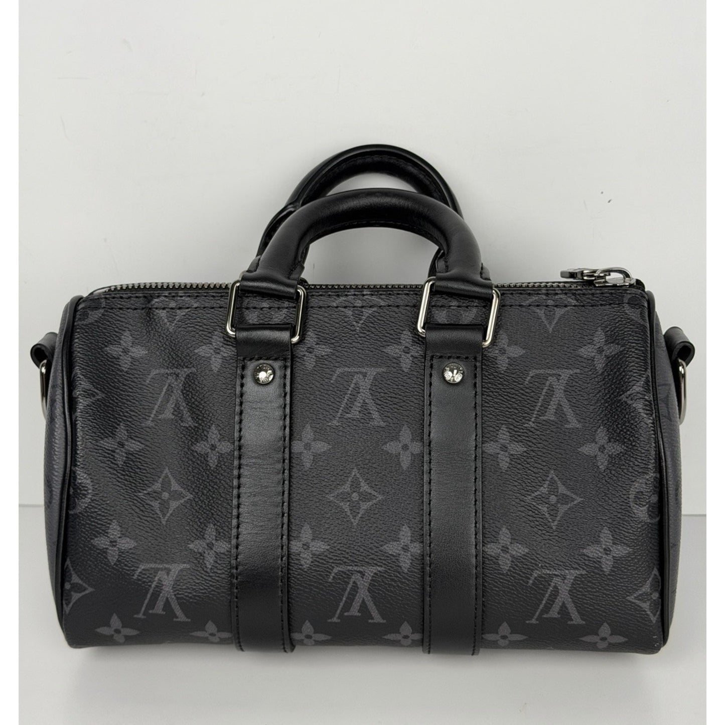 Louis Vuitton Keepall Bandouliere 25 in Monogram Eclipse Coated Canvas NFC U1