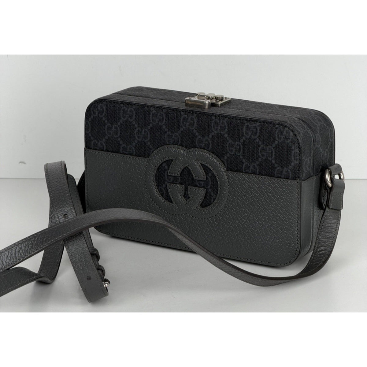 Gucci GG Supreme Interlocking G Shoulder Bag Grey Canvas&Black Leather Trim S17