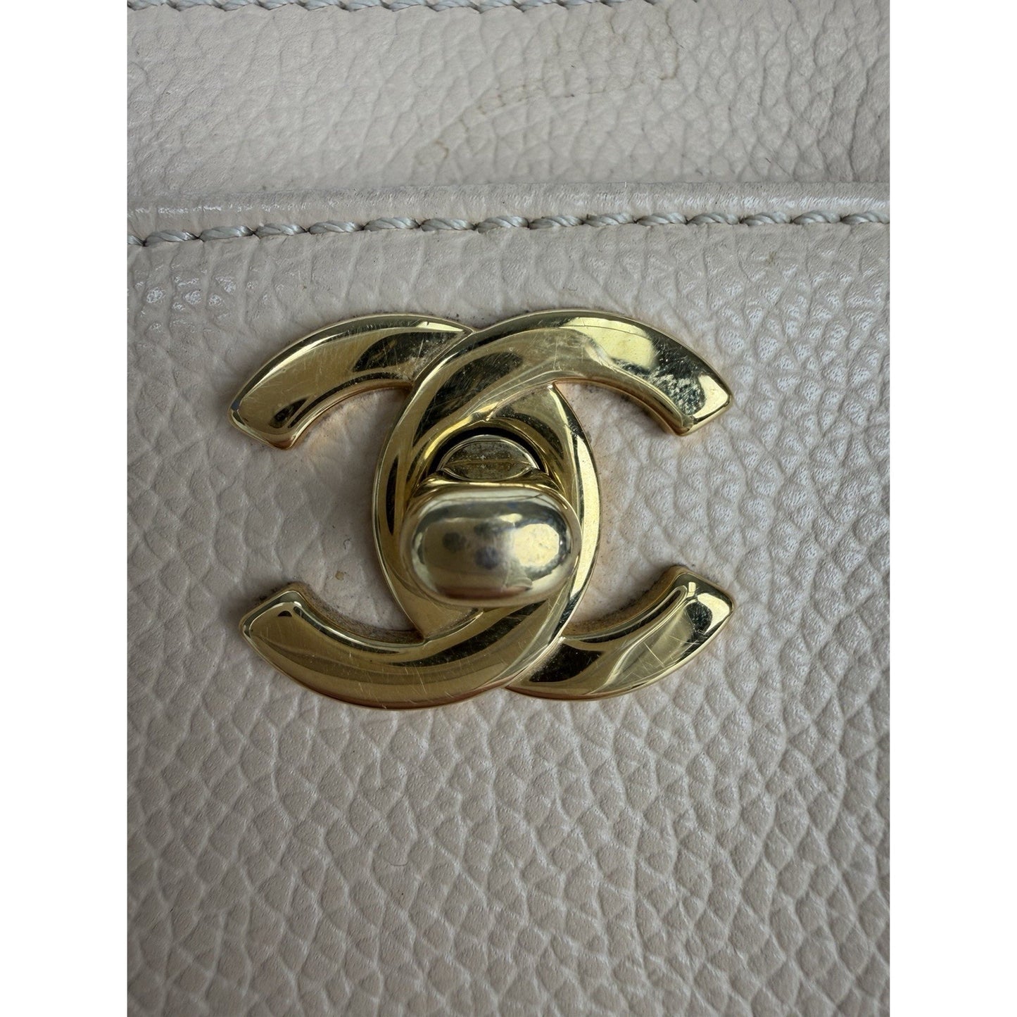 Chanel Executive Cerf Tote Beige Leather & Gold-Tone Hardware 2008-2009 C3