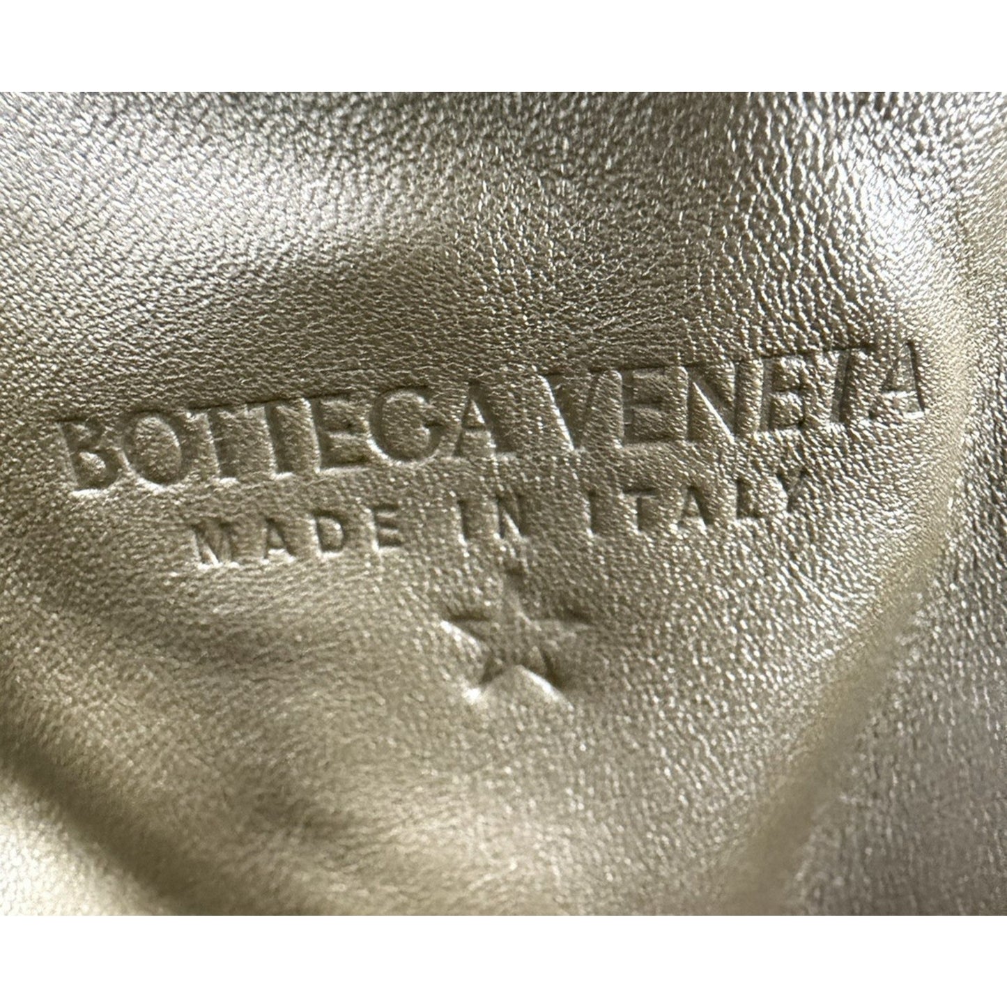 Bottega Veneta "The Pouch" Clutch Olive Green Leather Gathered&Ruffled Design S