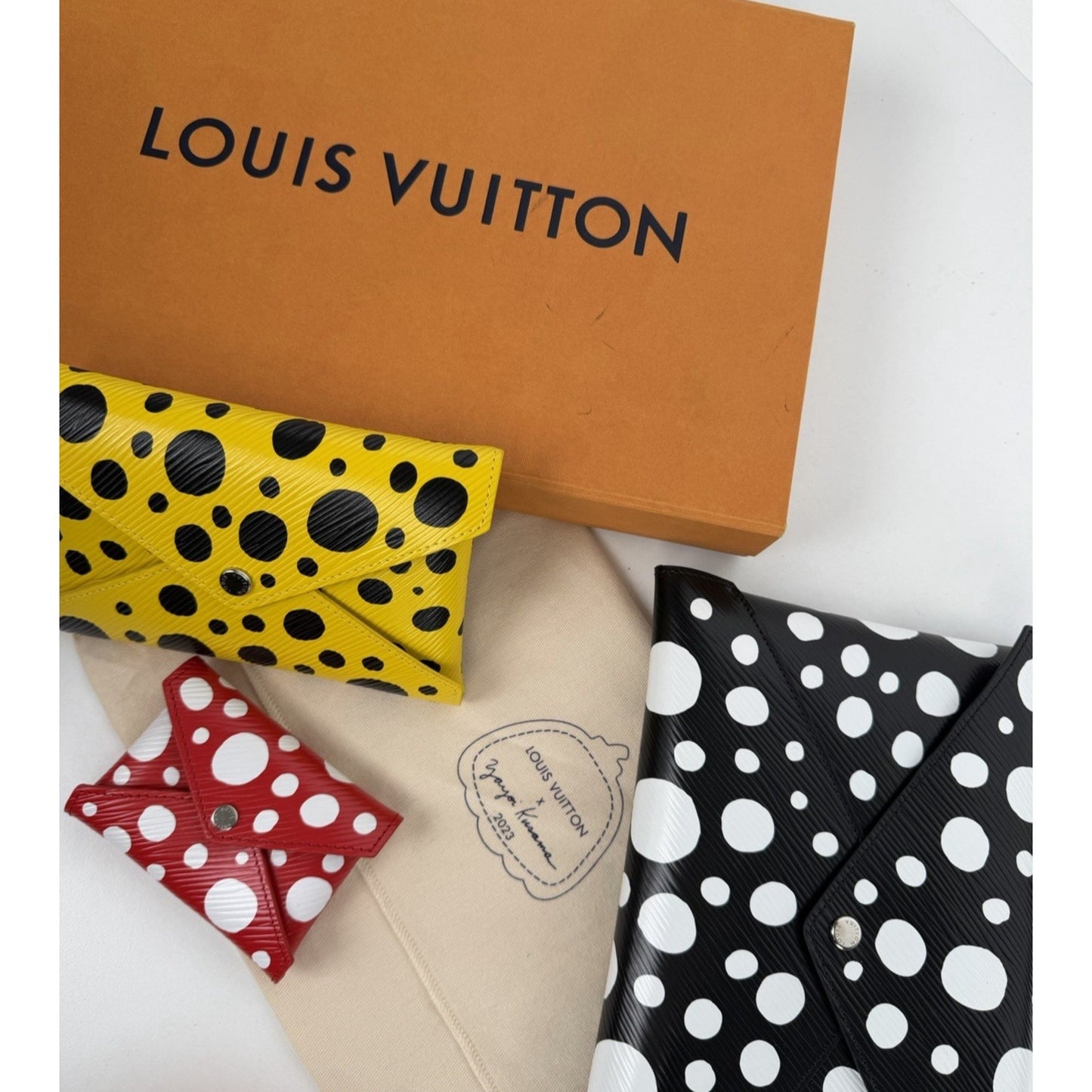 Louis Vuitton x Yayoi Kusama Kirigami Pochette Bag in Polka Dot Epi Leather B1