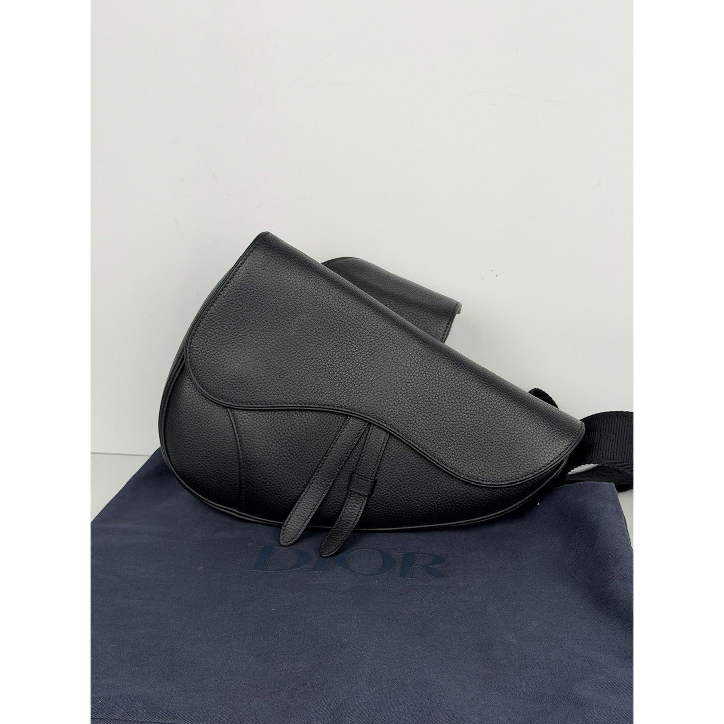 Christian Dior Saddle Bag in Black Grained Calfskin Leather 2021 D3