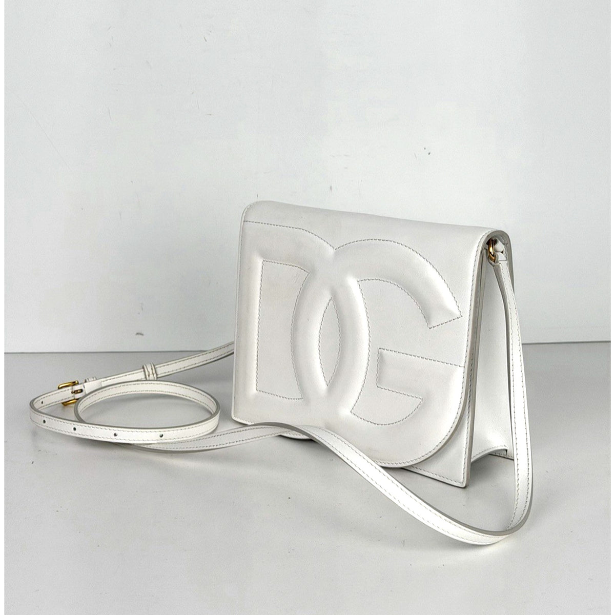 Dolce & Gabbana Small DG Logo Crossbody Bag in Calfskin White Leather S-13