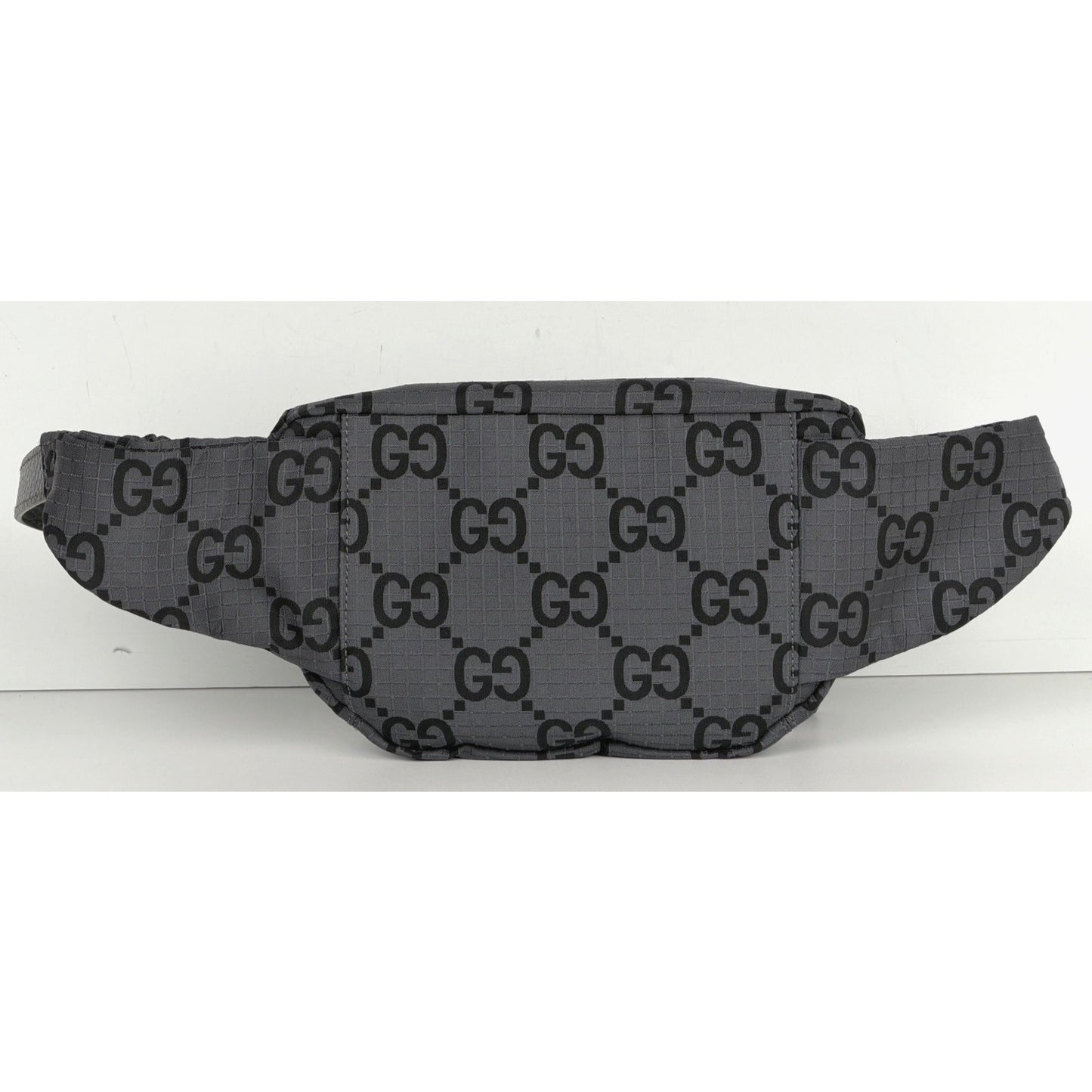 Gucci Belt Bag in Grey Ripstop GG Nylon and Leather for Men S17