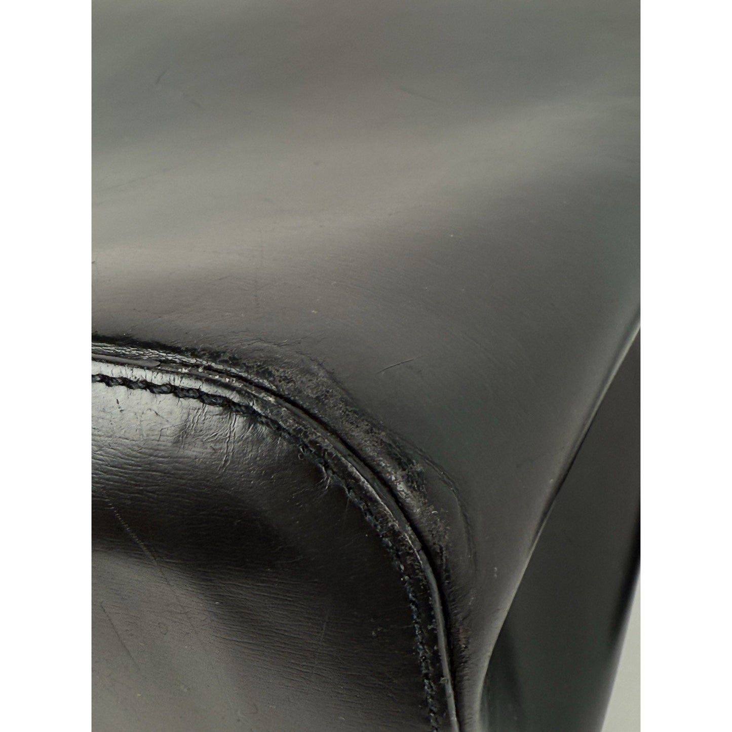 Panther de Cartier Black Patent Leather Shoulder Bag