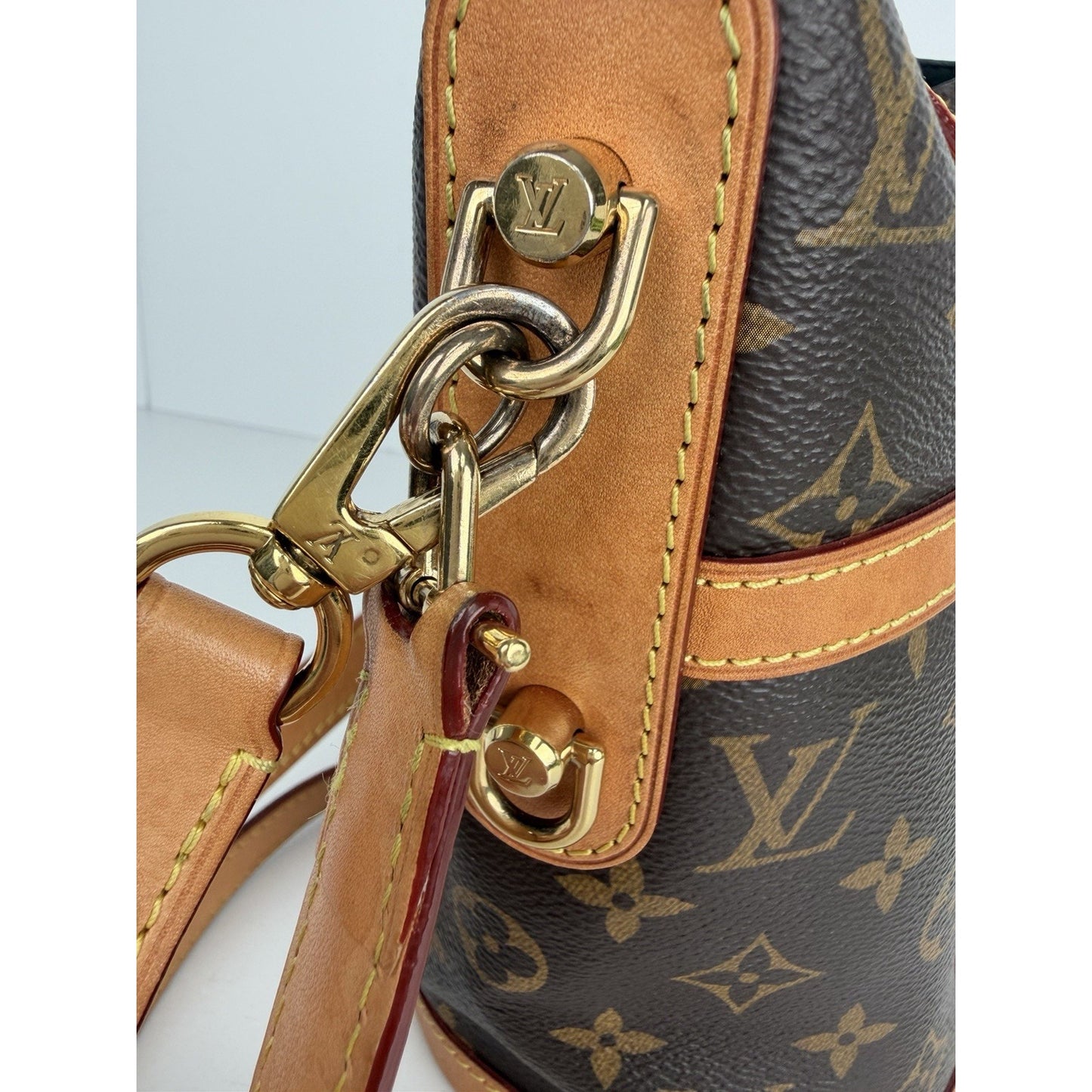 Louis Vuitton Monogram Duffle Bag in Brown Monogram Coated Canvas 2019 S19