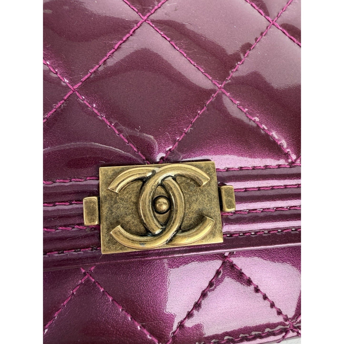 Chanel Boy Wallet on Chain Quilted Bag in Purple Patent Leather 2015-2016 E4