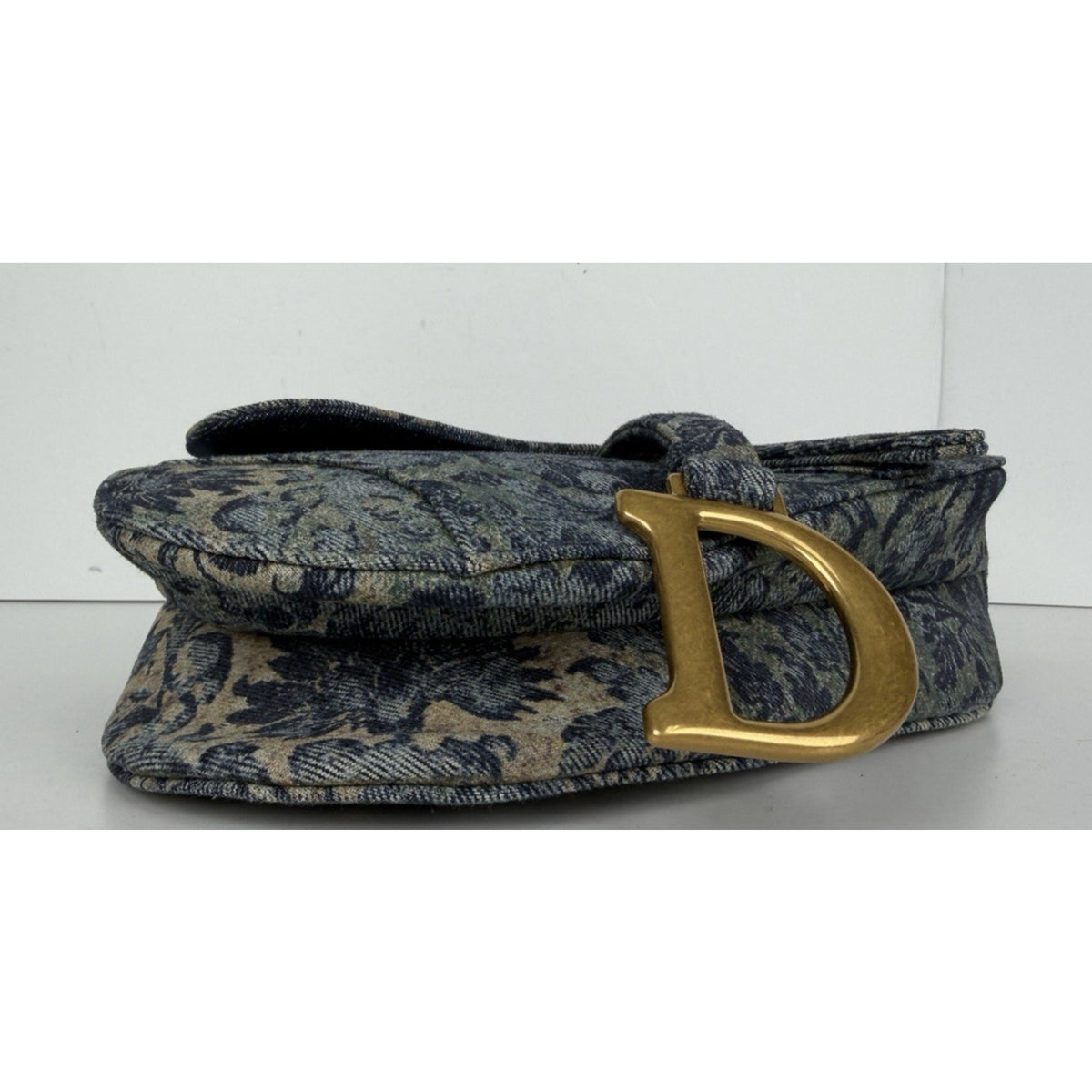 Christian Dior Medium Saddle Bag in Floral Denim Brocade Gold-Tone HW 2022 D4