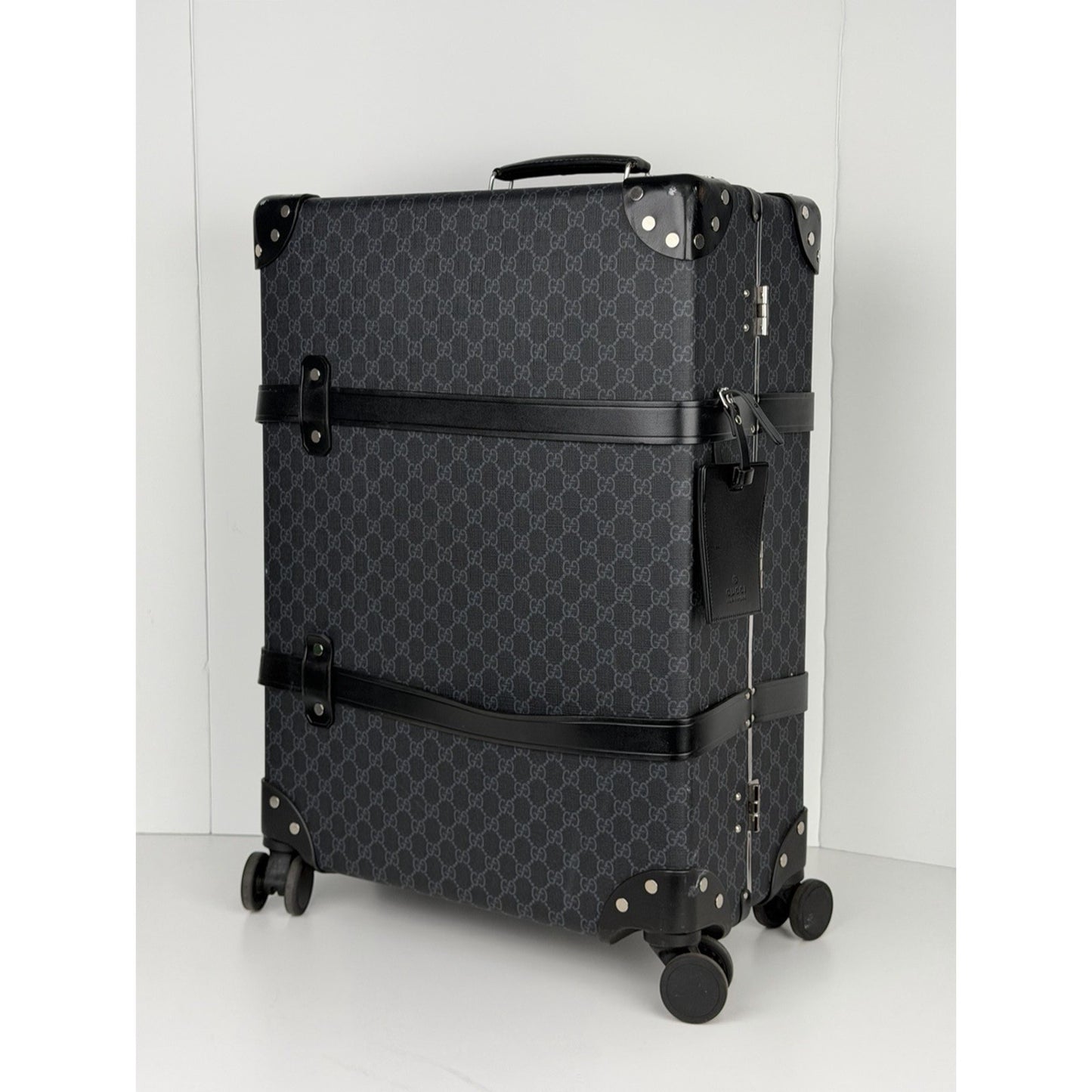Gucci x Globe-Trotter Medium Rolling Suitcase GG Supreme Monogram Canvas