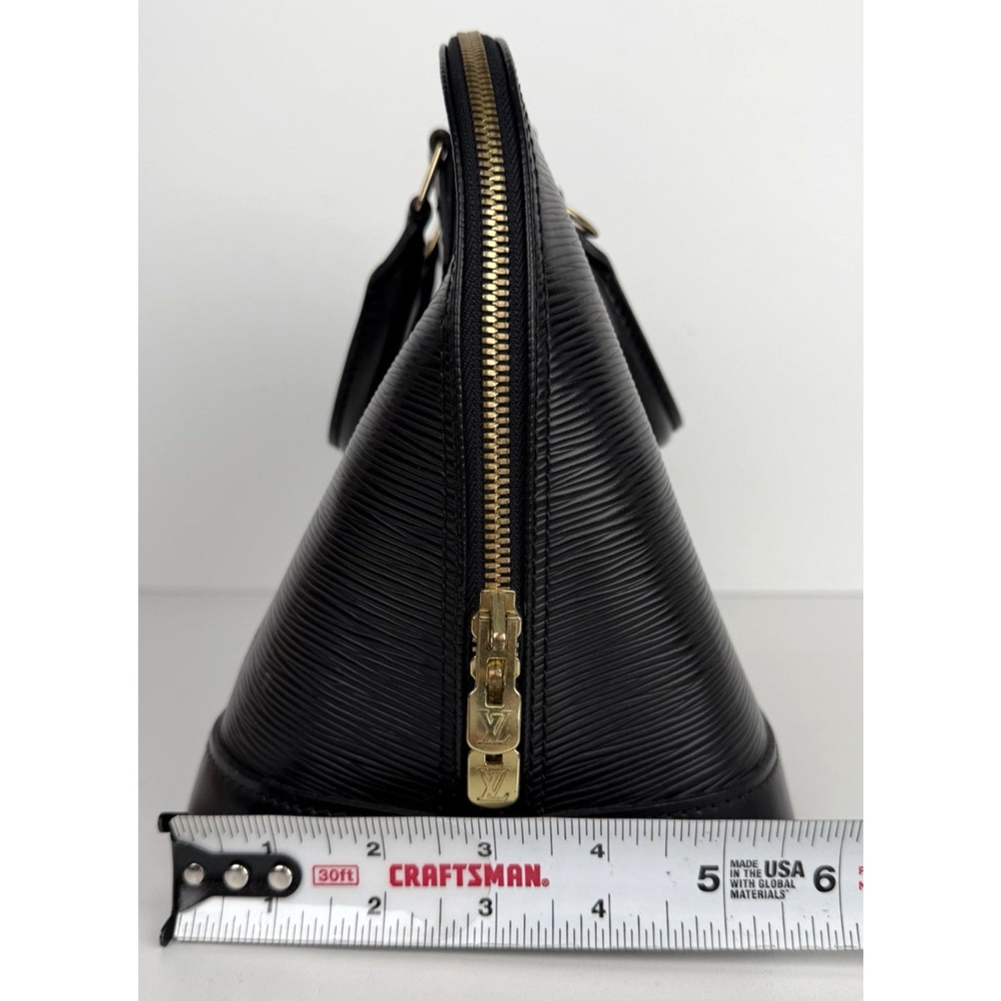 Louis Vuitton Alma PM Handbag in Black Epi Leather Vintage 1997 S