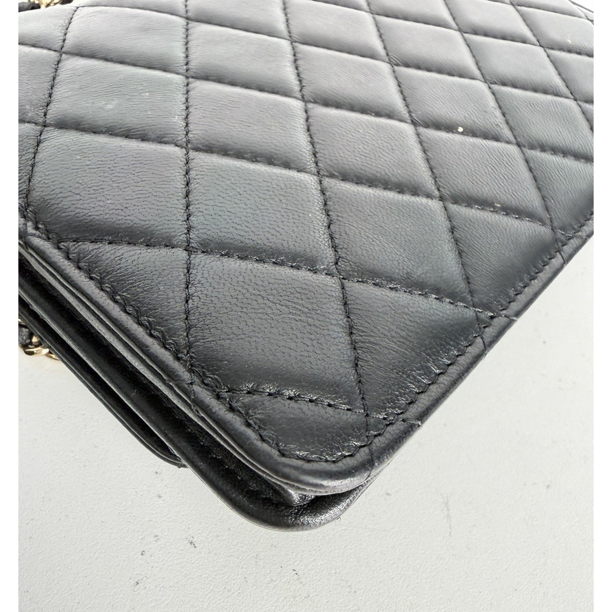 Chanel Trendy CC Wallet on Chain Bag in Black Quilted Lambskin Leather 2022 D5