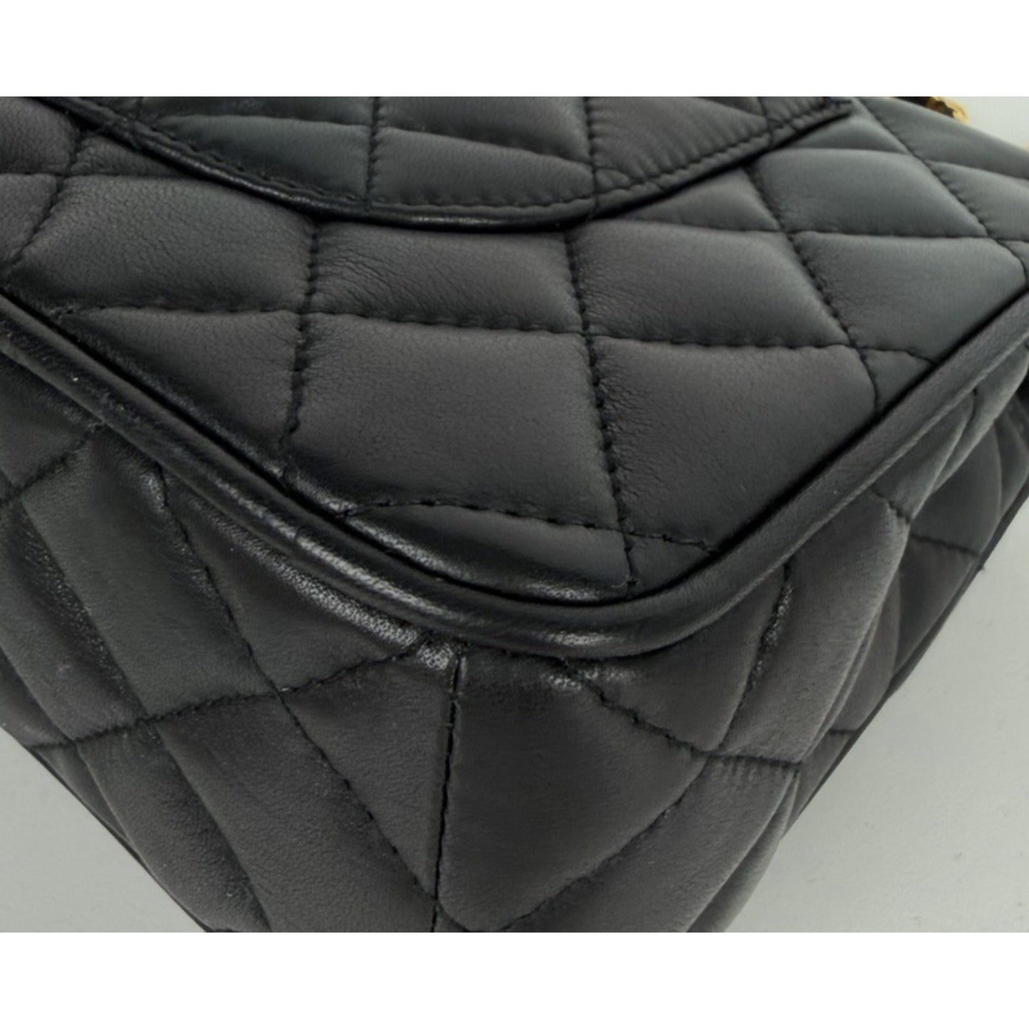 Givenchy 4G Matelasse Quilted Leather Shoulder Bag in Black with Gold HW S05