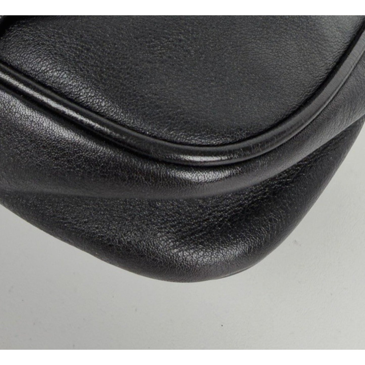 Fendi Fendista Pochette Crossbody Bag in Black Calfskin Leather S-05