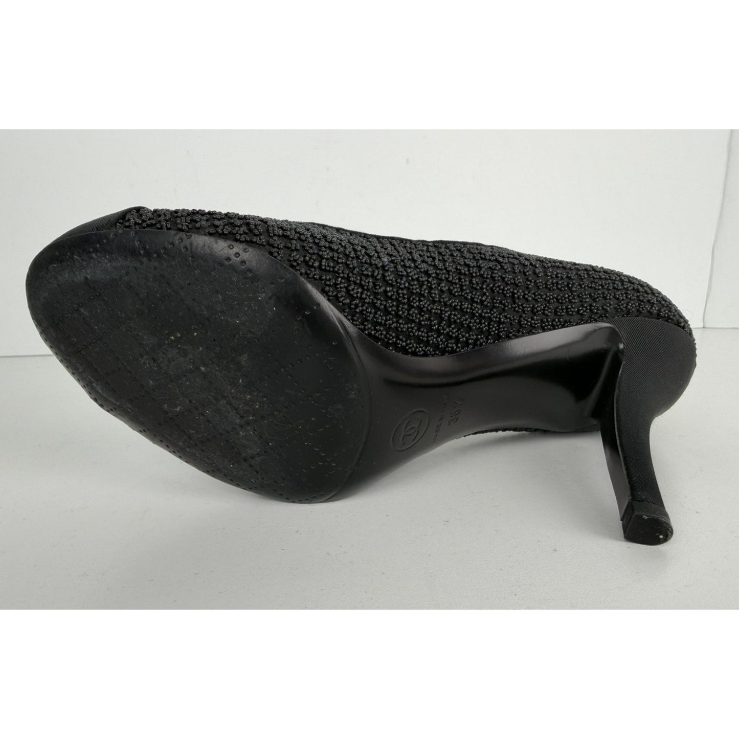 Chanel Interlocking CC Logo Beaded Cap-Toe Pumps in Black EU 38.5