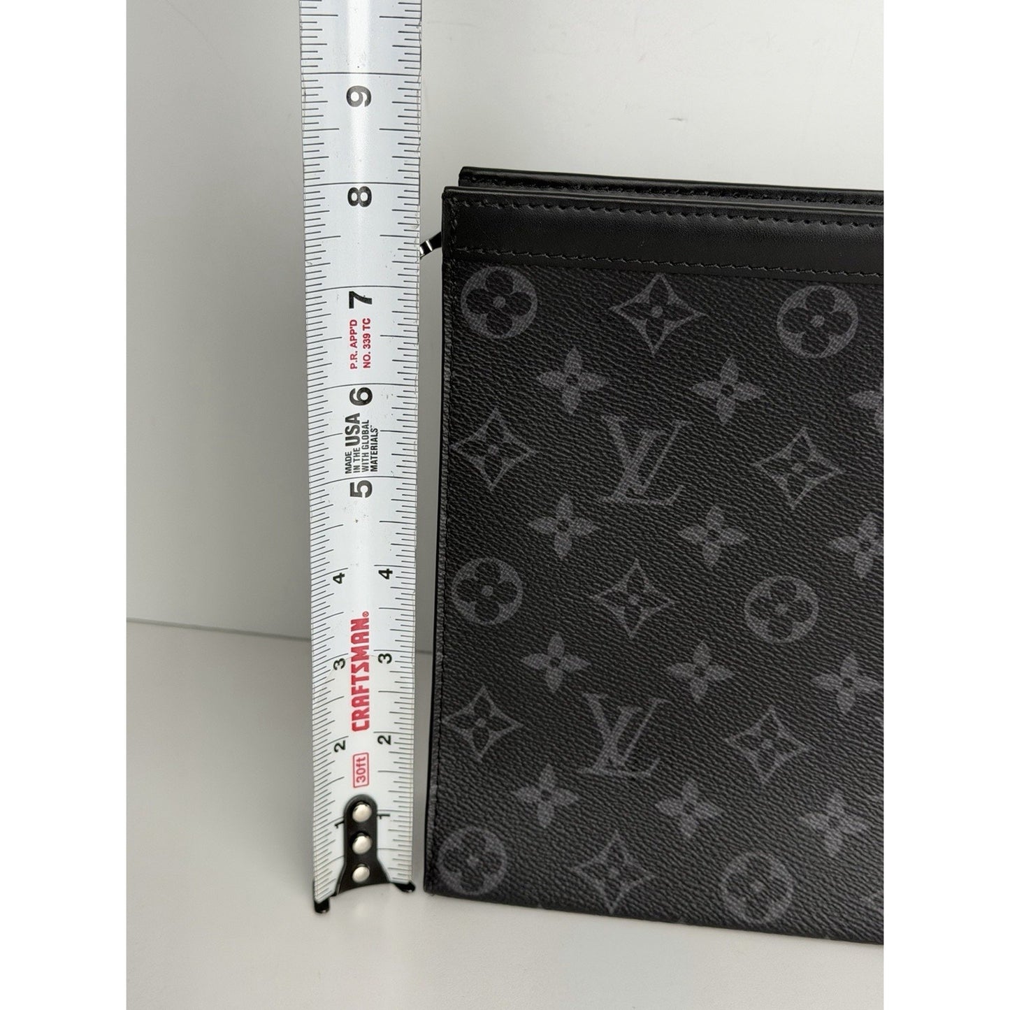 Louis Vuitton Pochette Voyage MM Black&Gray Monogram Eclipse Coated Canvas NFC S