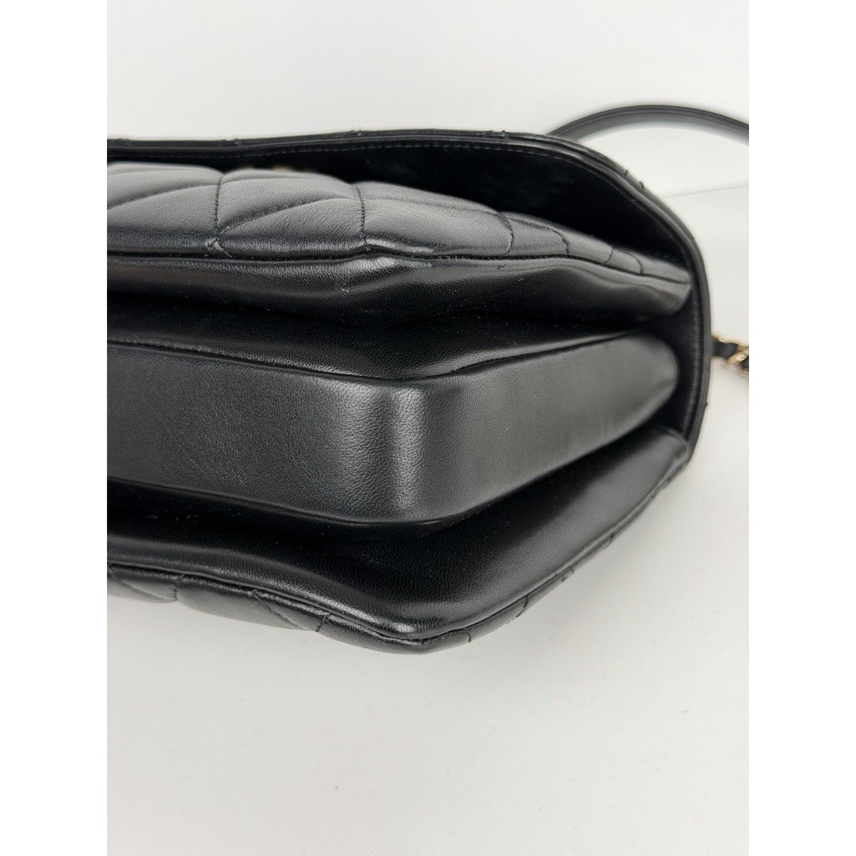 Chanel Trendy CC Small Flap Bag Black Quilted Lambskin Leather Microchipped F5