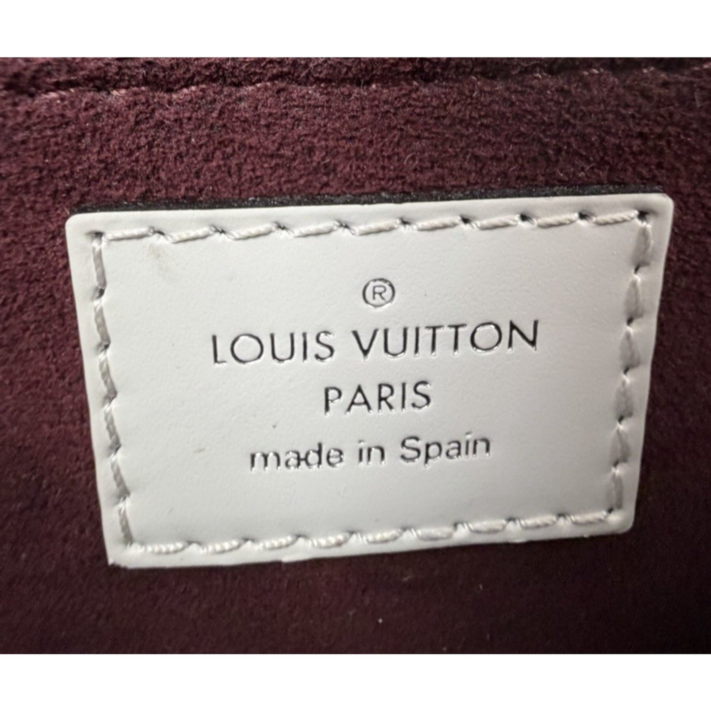 Louis Vuitton Epi Leather Pochette Grenelle Small Bag in White Color 2020 S