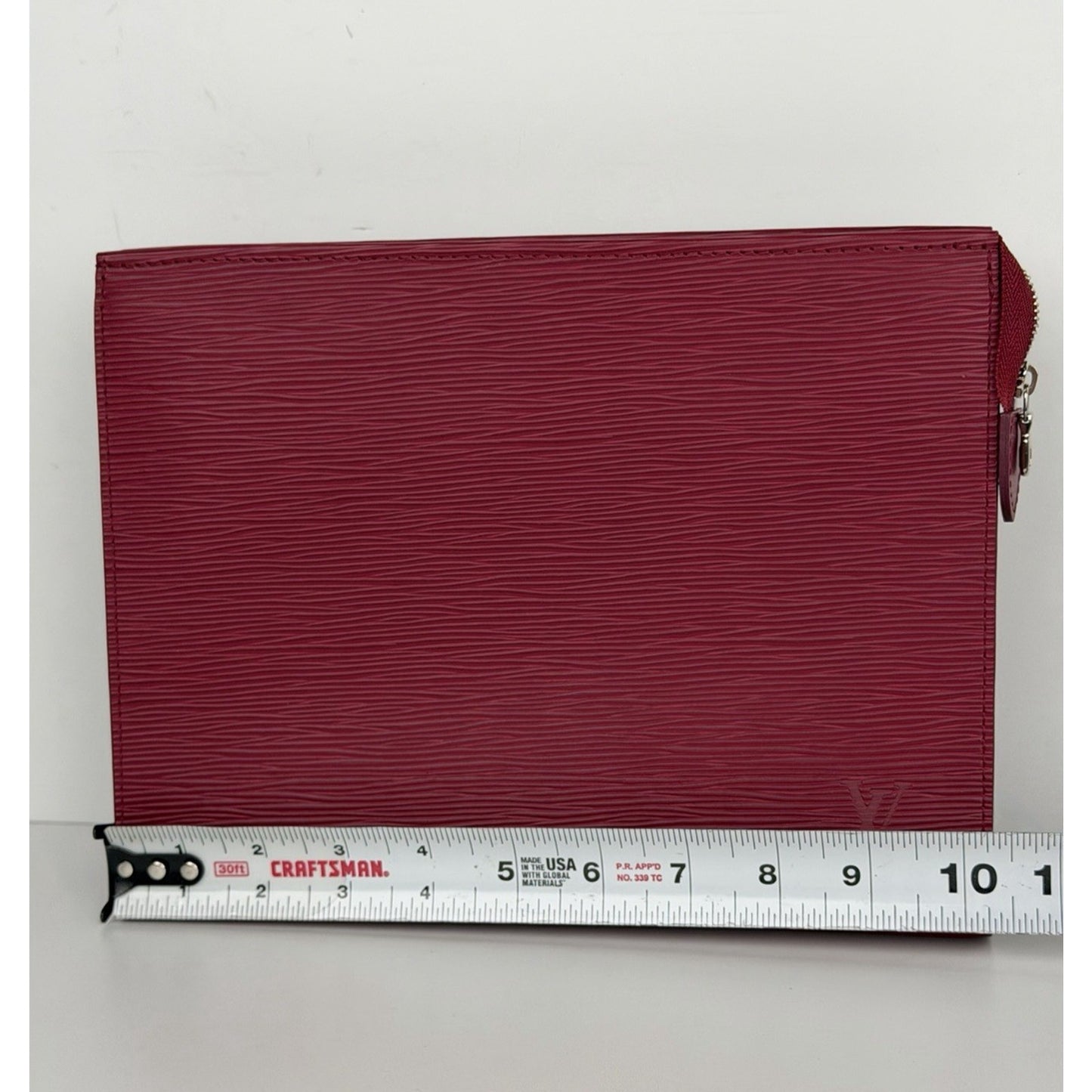 Louis Vuitton Toiletry Pouch 26 Fuchsia Leather & Silver-tone Zipper 2018 K1