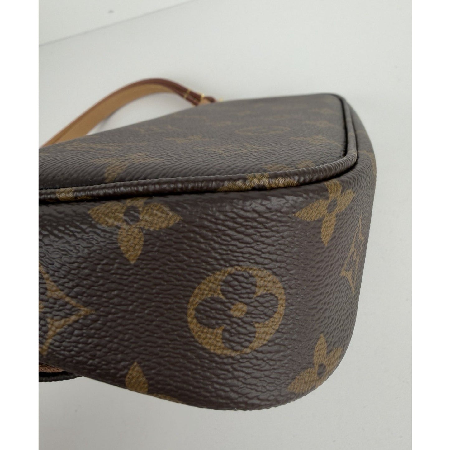 Louis Vuitton Ivy Wallet on Chain Bag in Monogram Brown Coated Canvas NFC C3