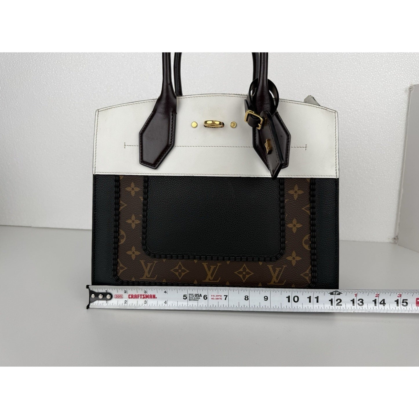 Louis Vuitton City Steamer Mm Monogram Black & White Shoulder Bag