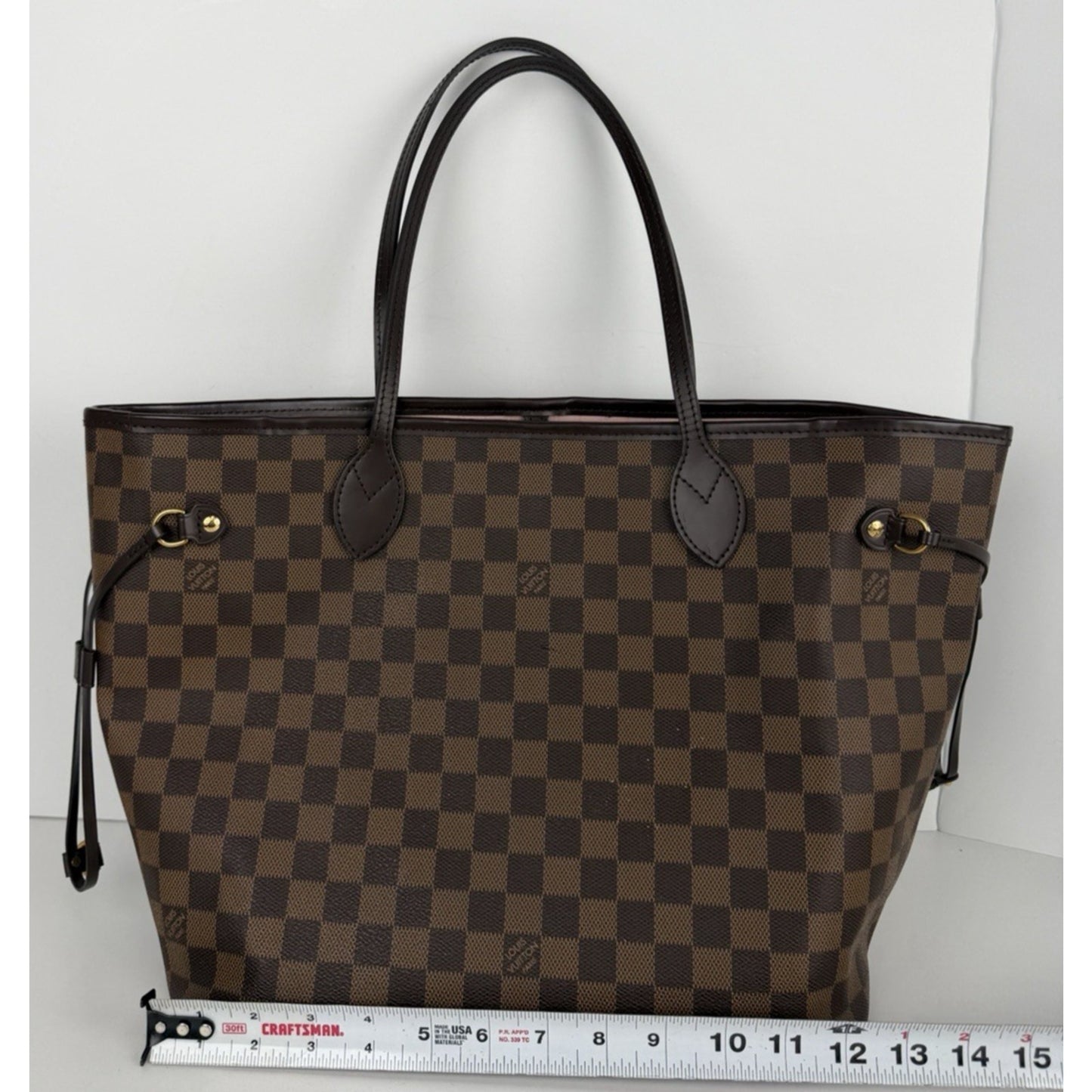 Louis Vuitton Neverfull MM Tote Bag in Damier Ebene Coated Canvas 2020 S18