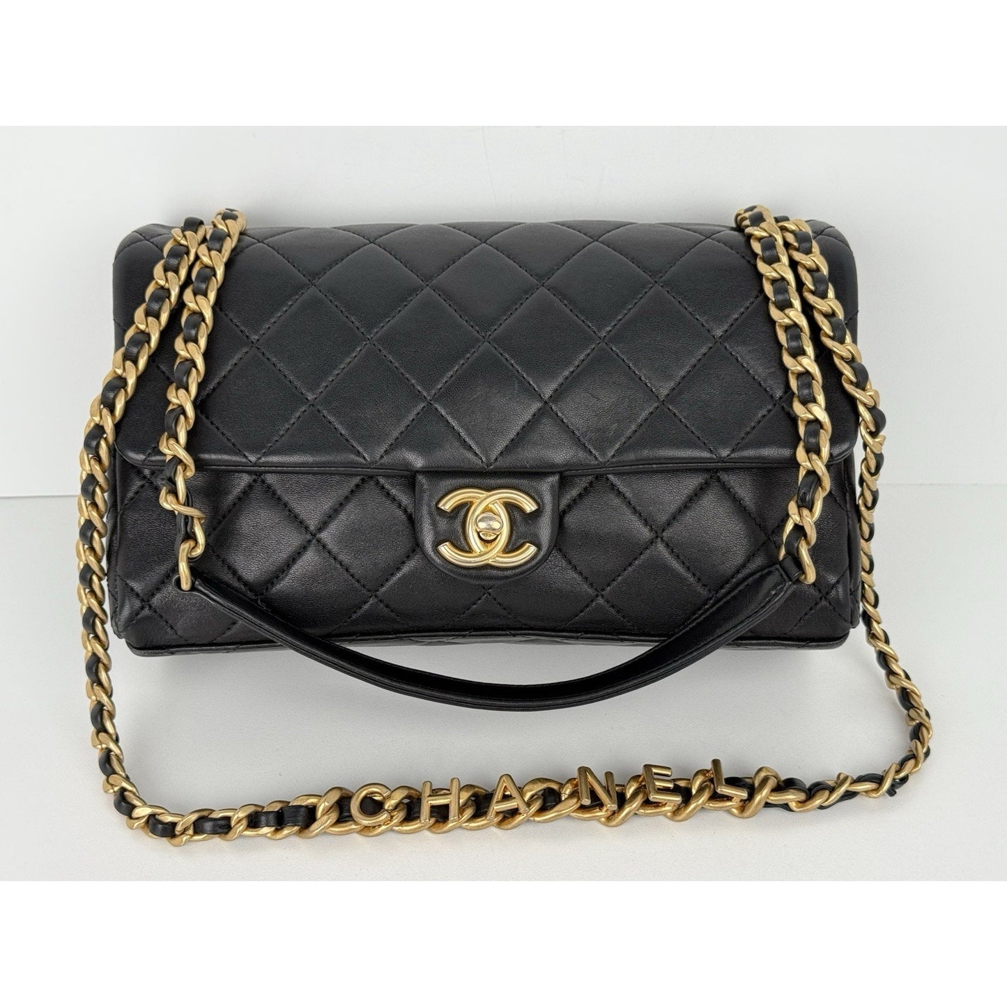 Chanel Timeless Classic Flap Medium Quilted Leather Shoulder Bag Black with Gold